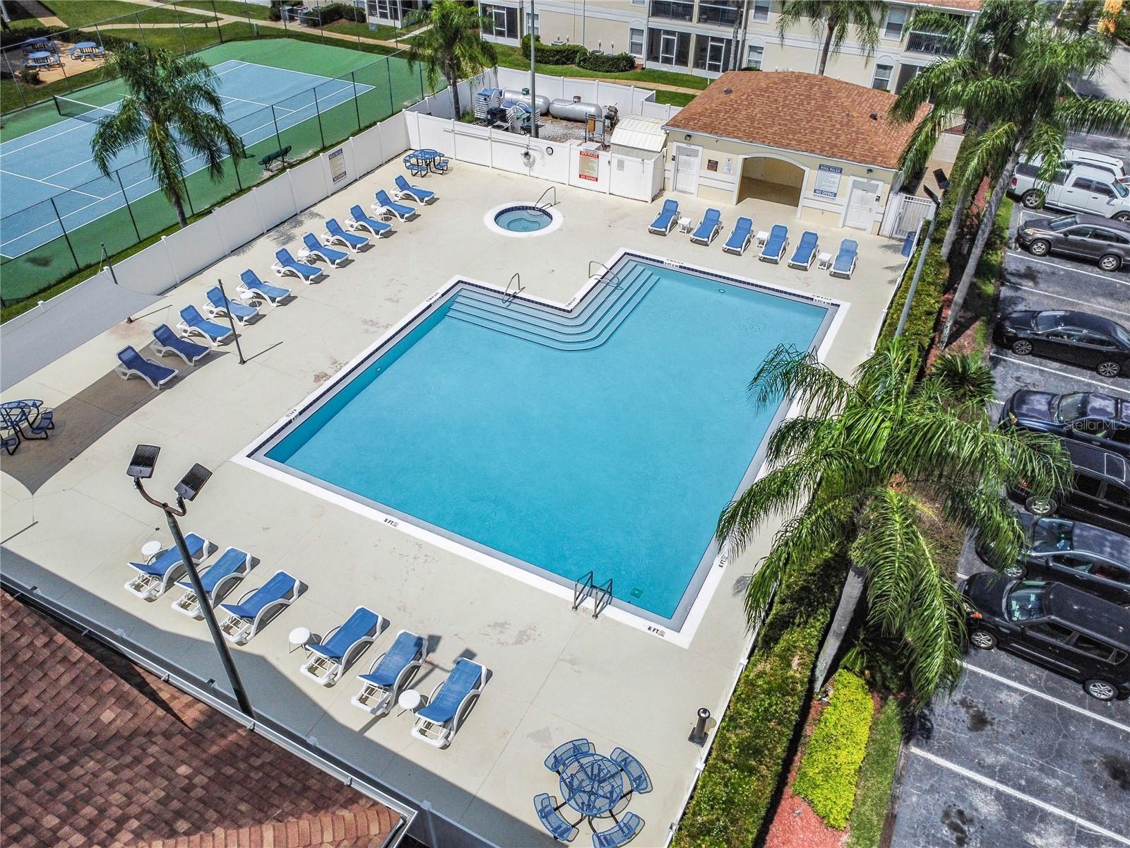 Image 54 of 60 For 3202 Queen Palms Court