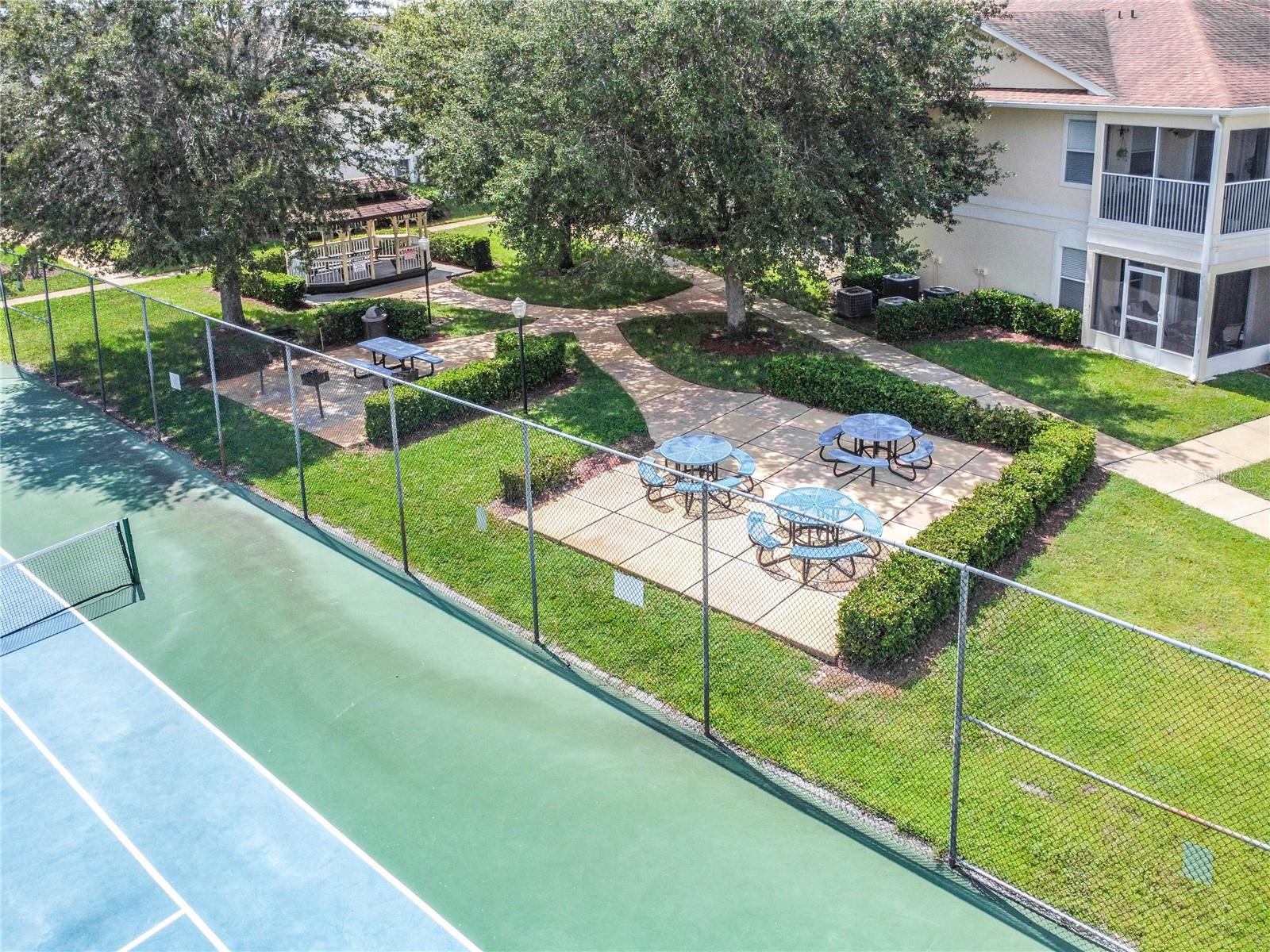 Image 56 of 60 For 3202 Queen Palms Court