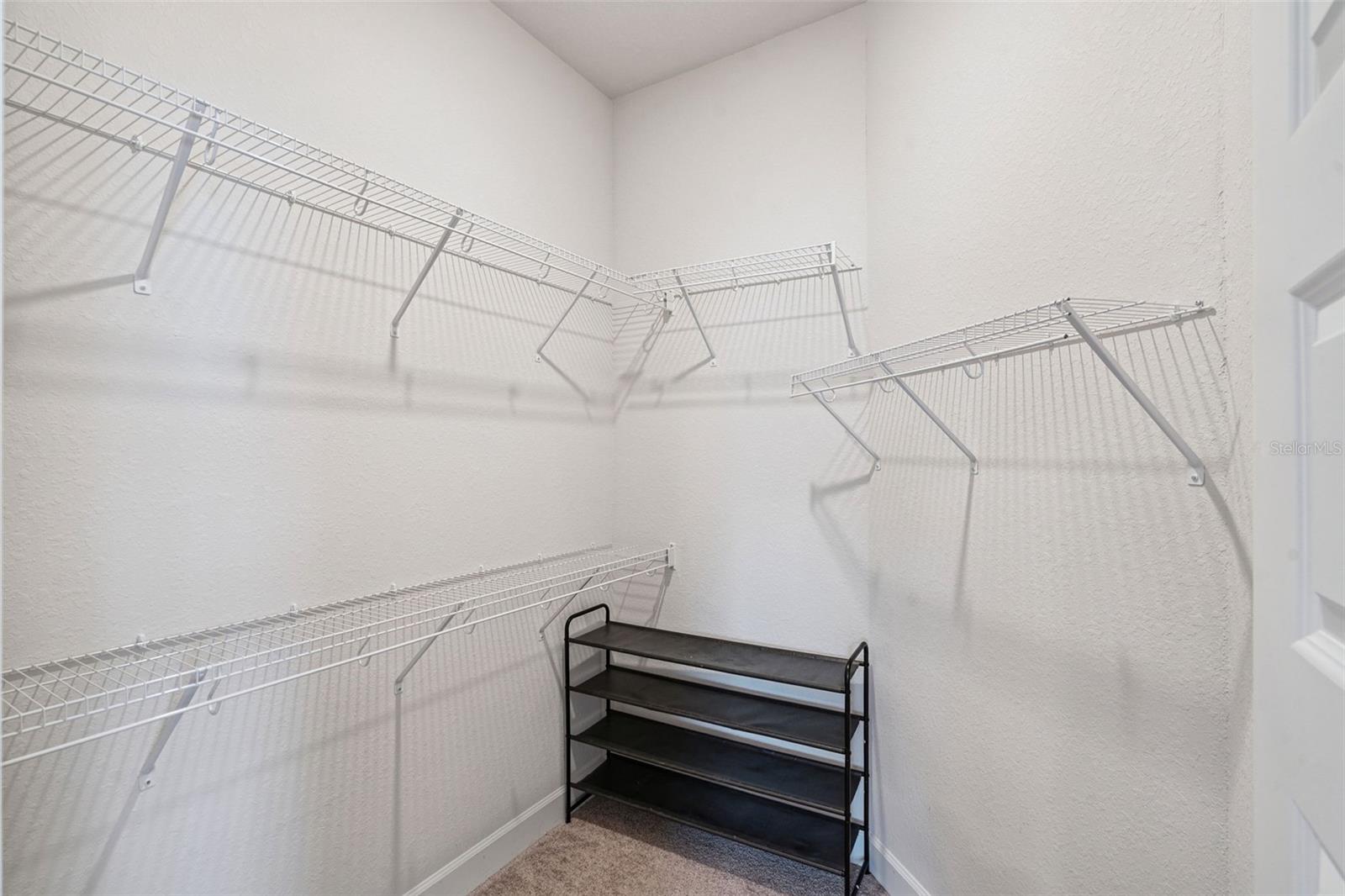 Image 19 of 39 For 2358 Friendly Confines Loop