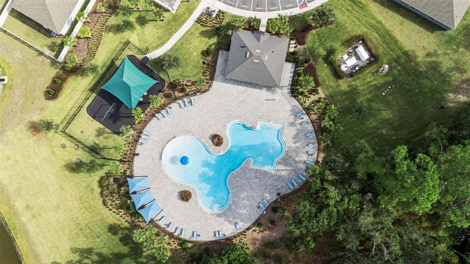 Image 38 of 39 For 2358 Friendly Confines Loop