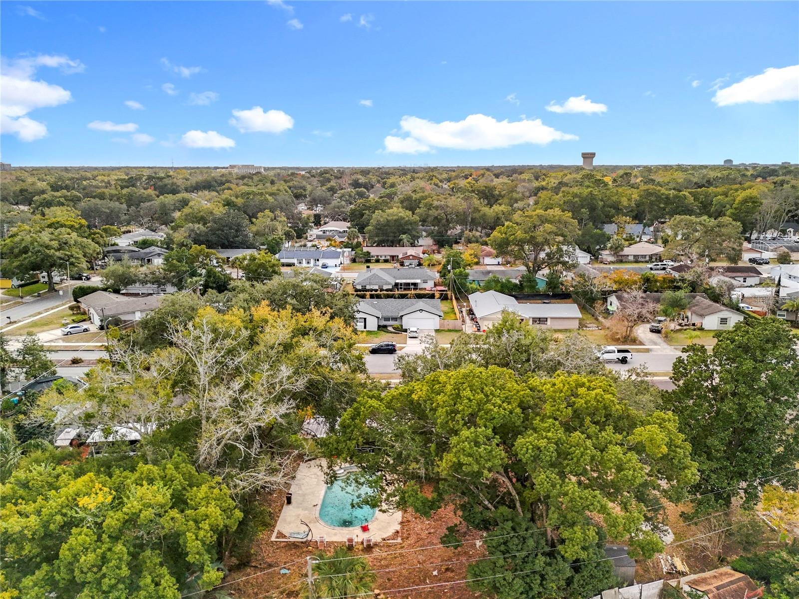 Image 21 of 54 For 305 Robin Hill Drive