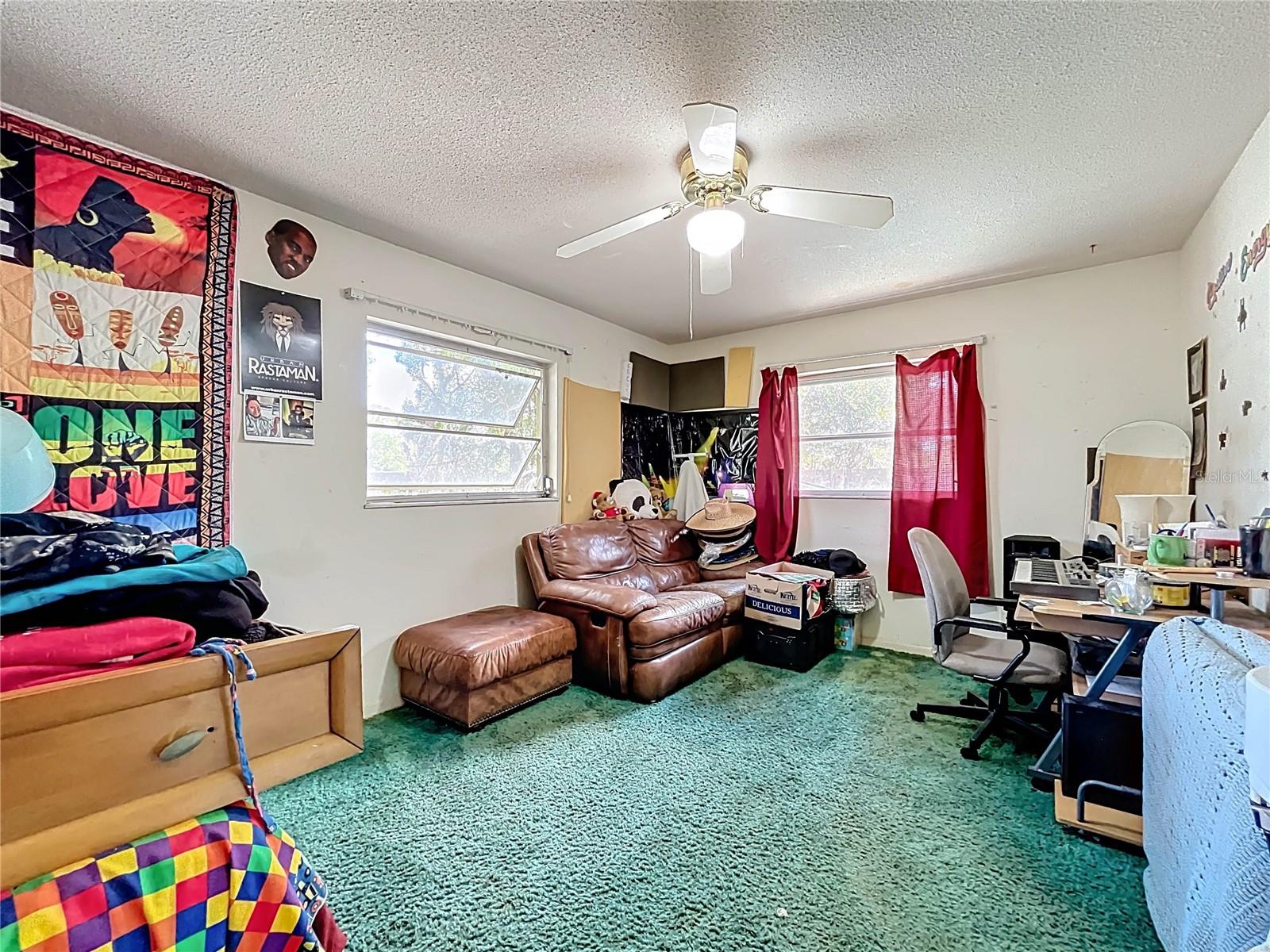 Image 44 of 54 For 305 Robin Hill Drive