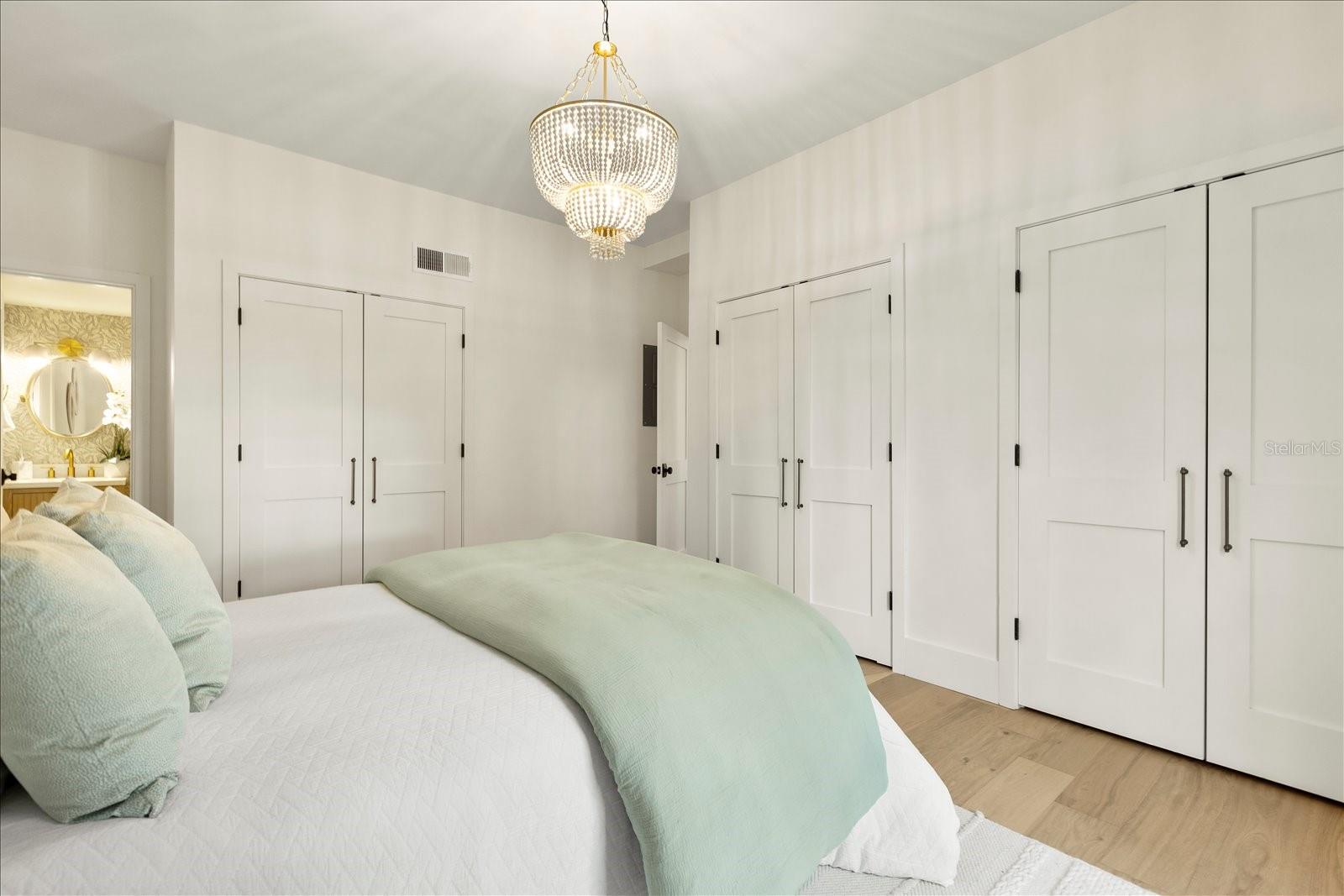 Image 11 of 22 For 535 Interlachen Avenue 106