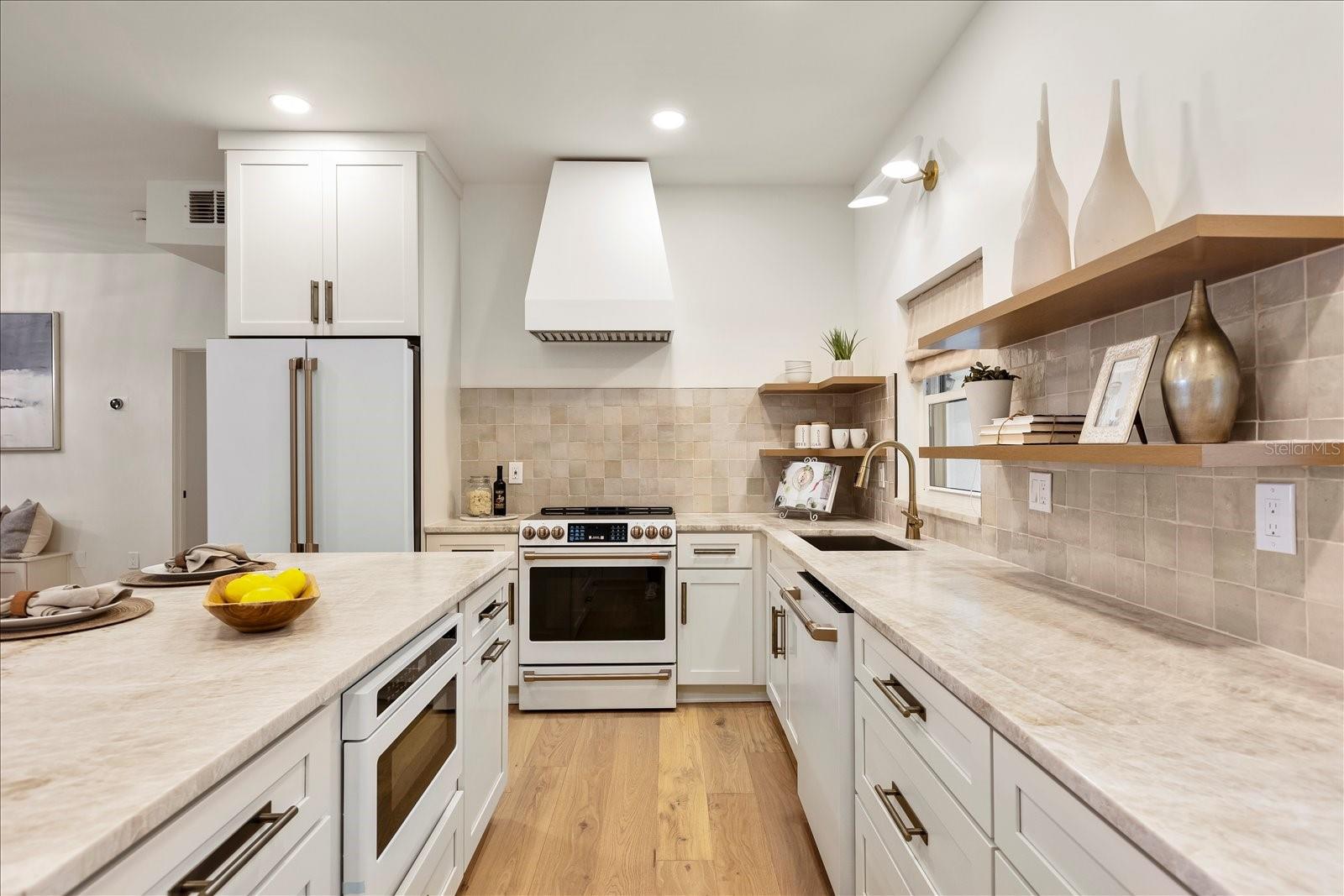 Image 8 of 22 For 535 Interlachen Avenue 106