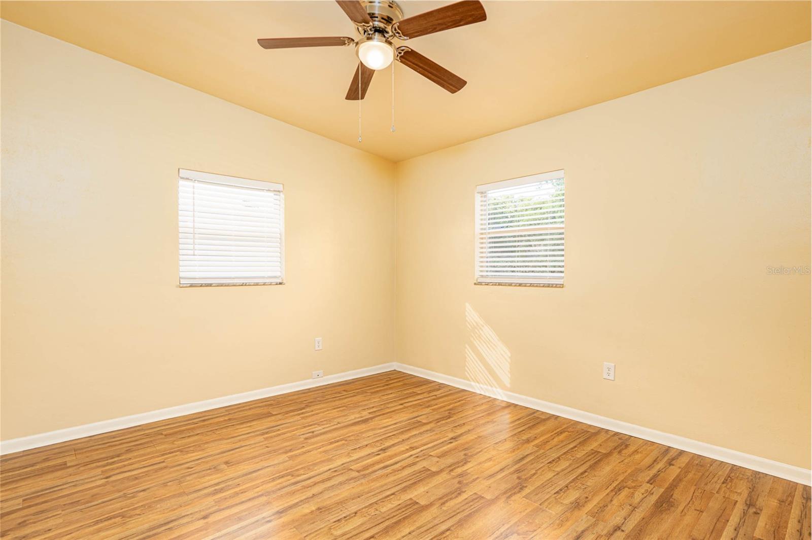 Image 11 of 16 For 3214 Kathleen Drive