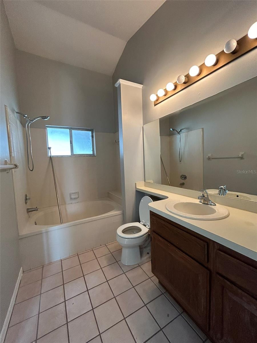 Image 15 of 29 For 1879 Meadowgold Lane