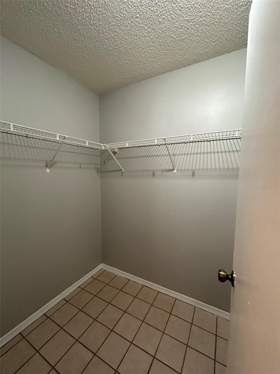 Image 16 of 29 For 1879 Meadowgold Lane