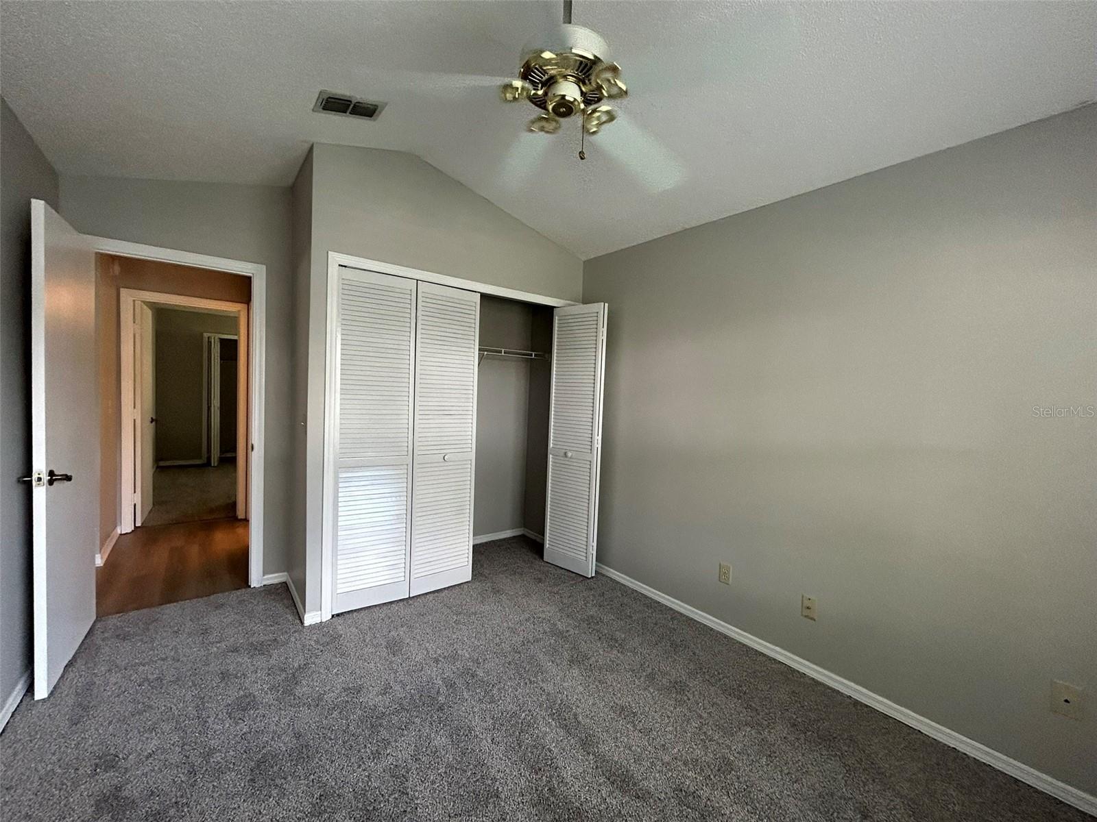 Image 18 of 29 For 1879 Meadowgold Lane