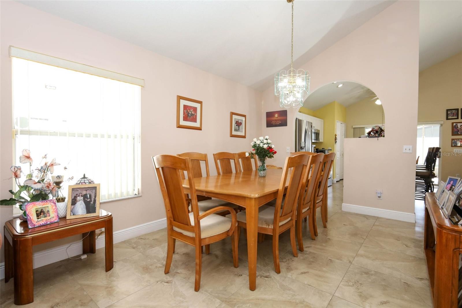 Image 10 of 52 For 412 Kings Eagle Lane