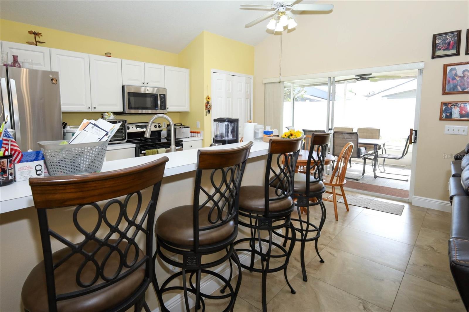 Image 11 of 52 For 412 Kings Eagle Lane