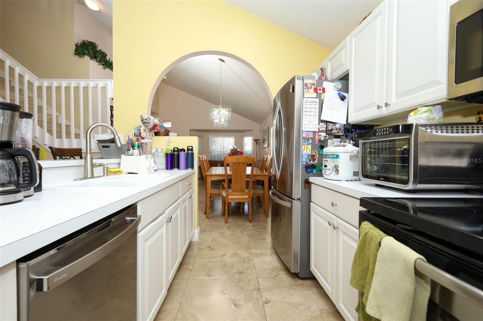 Image 13 of 52 For 412 Kings Eagle Lane