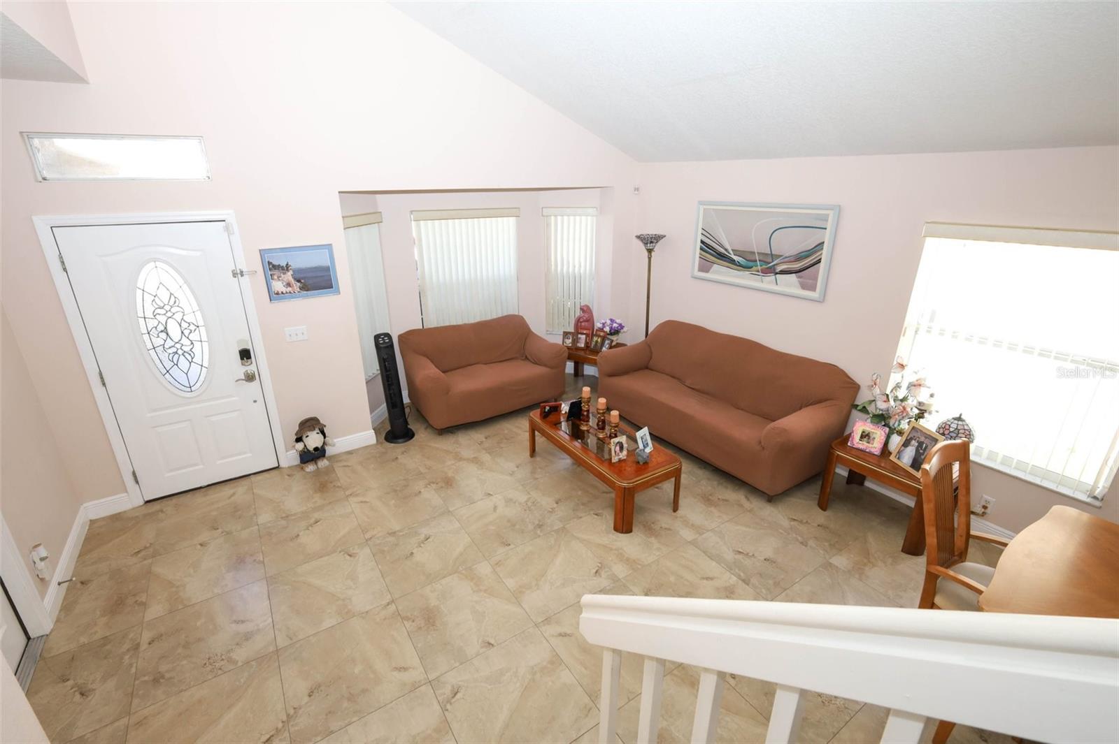 Image 26 of 52 For 412 Kings Eagle Lane