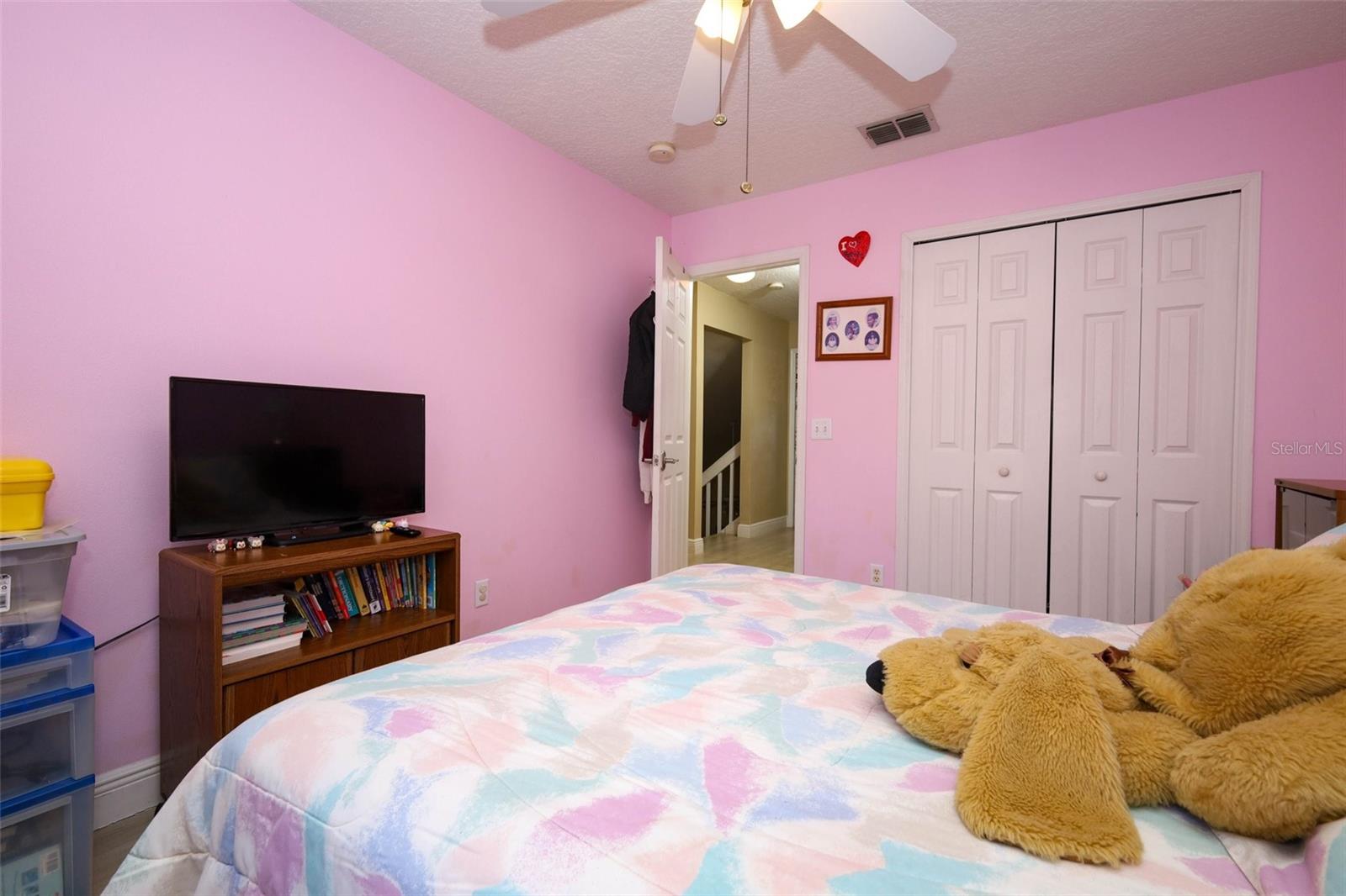 Image 34 of 52 For 412 Kings Eagle Lane