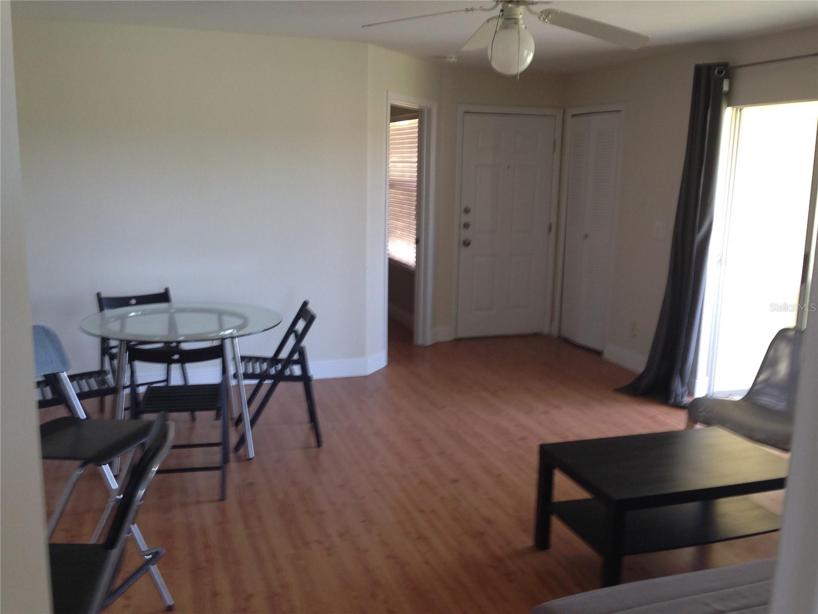 Image 4 of 18 For 4748 Walden Circle 838