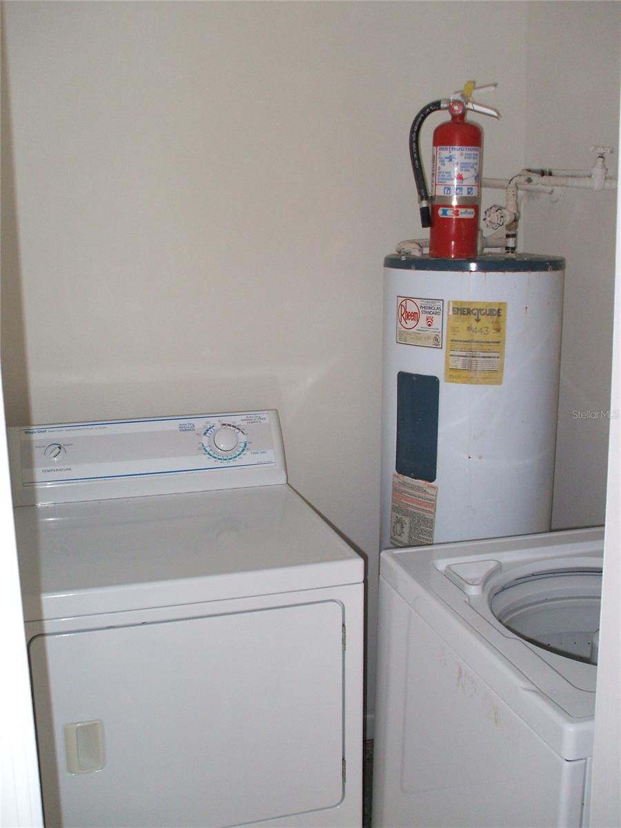 Image 8 of 18 For 4748 Walden Circle 838