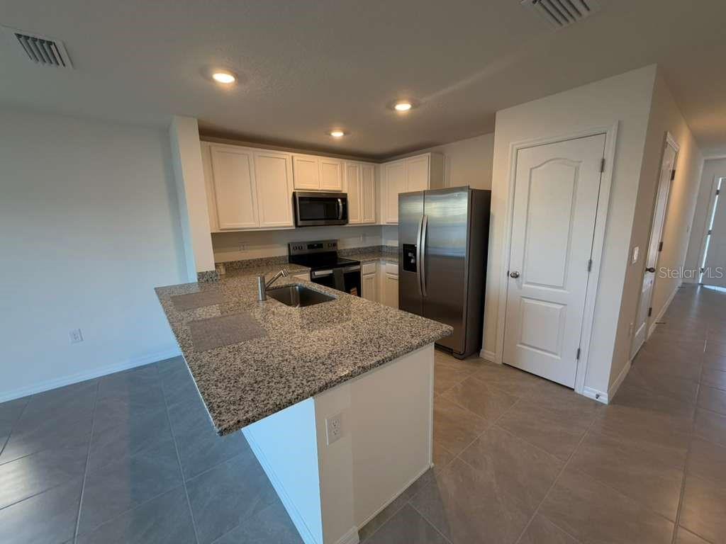 Image 3 of 14 For 6602 Leo Lane