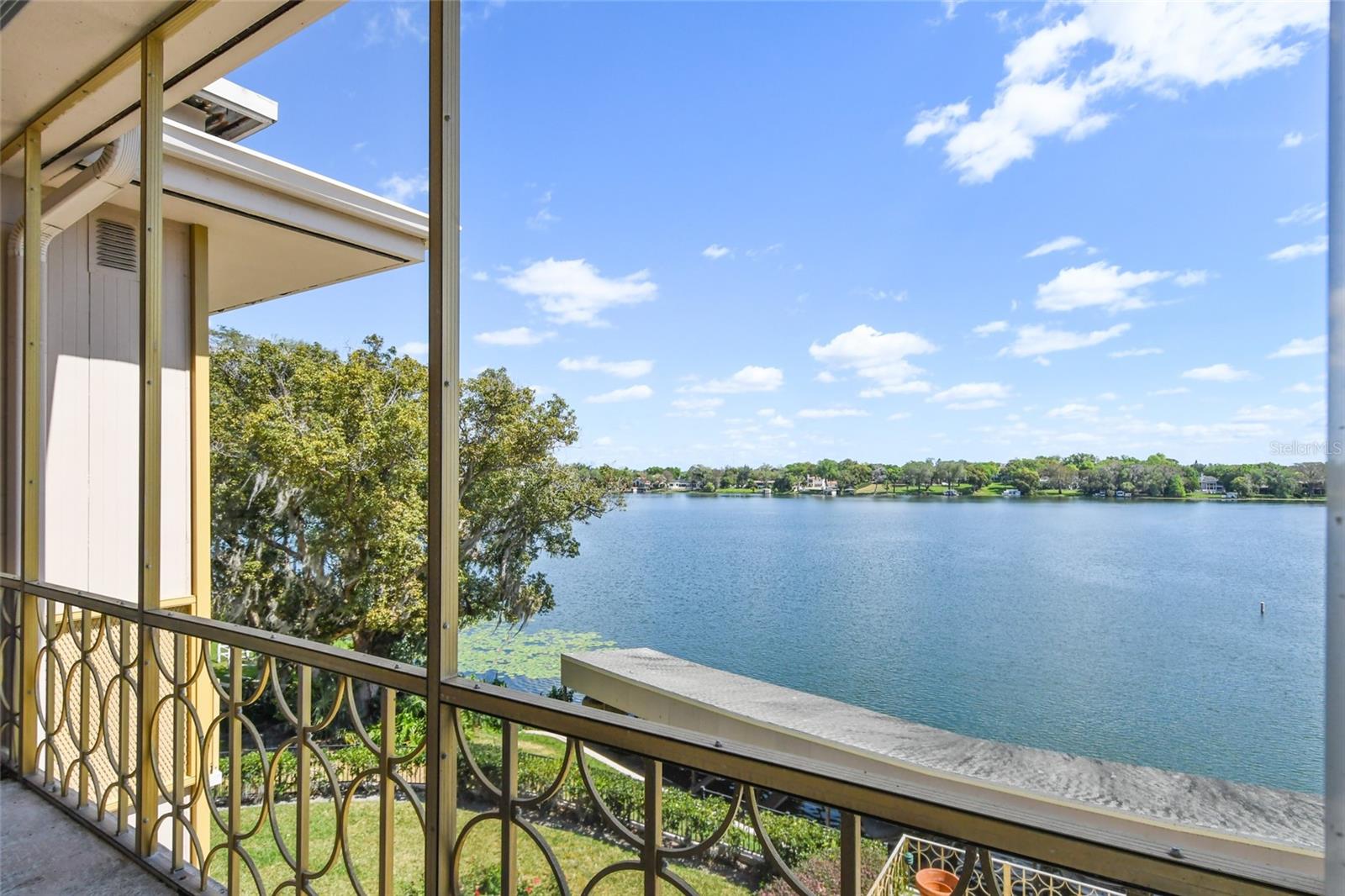 Image 13 of 52 For 311 Morse Boulevard 1-5