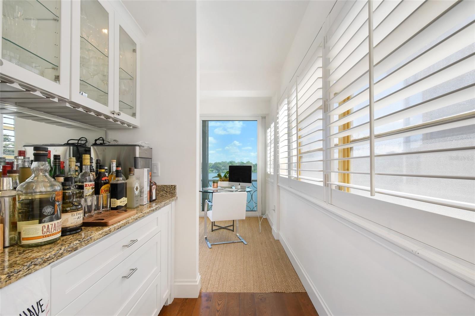 Image 18 of 52 For 311 Morse Boulevard 1-5