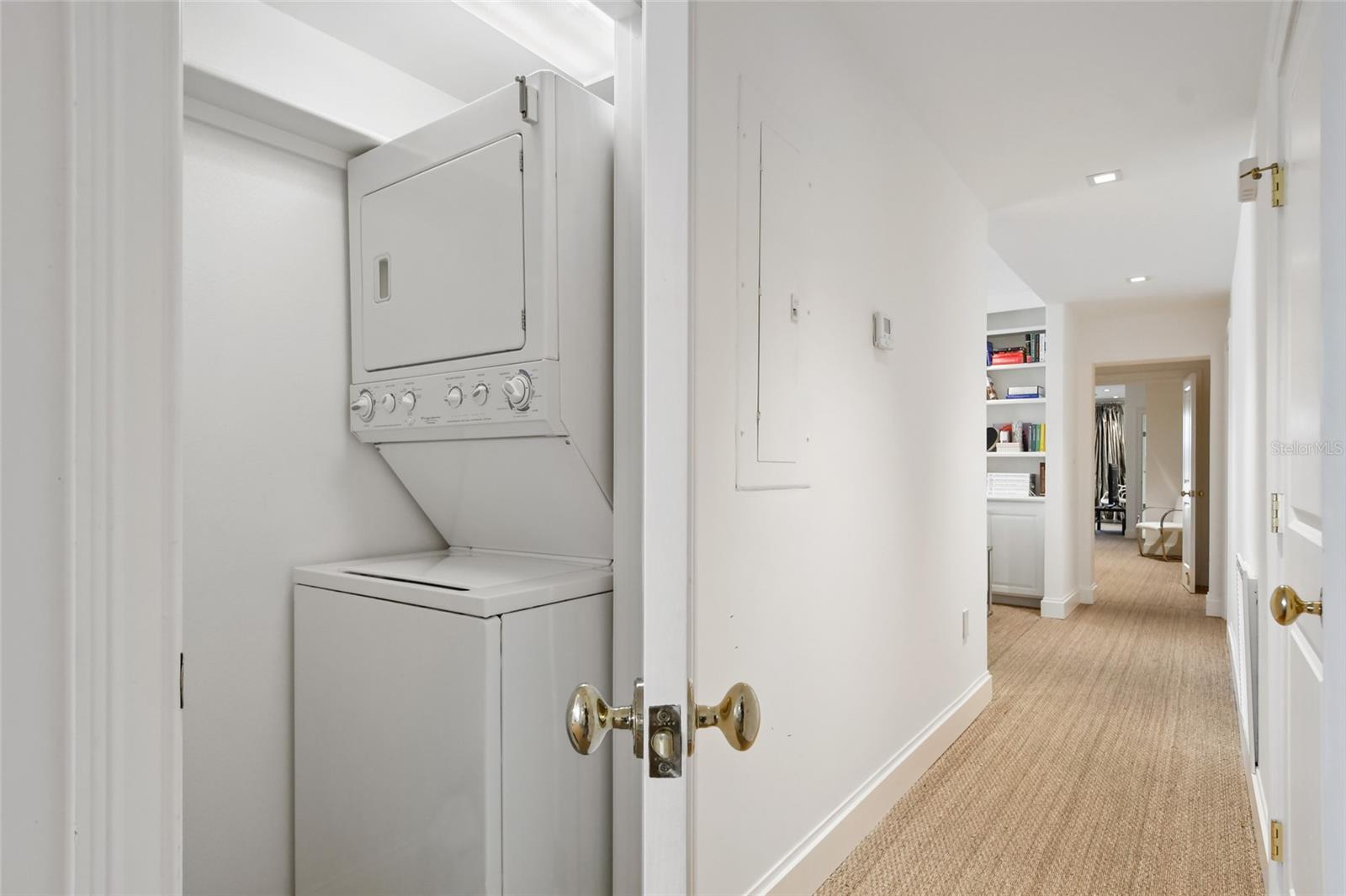 Image 31 of 52 For 311 Morse Boulevard 1-5