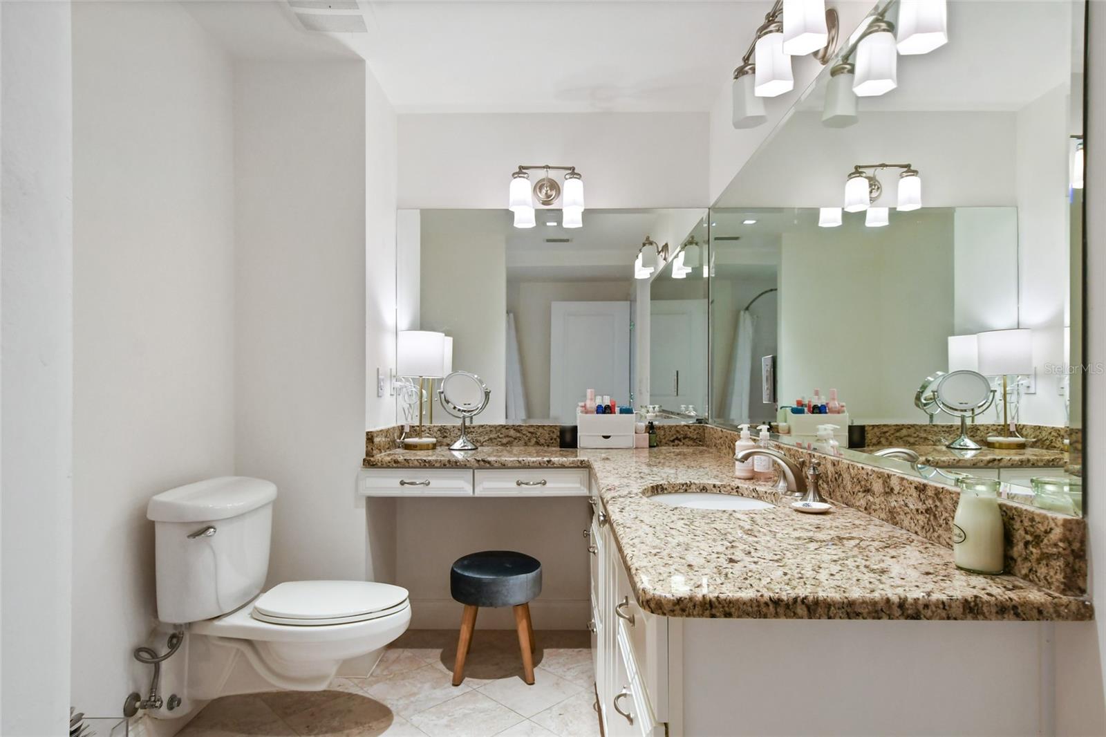 Image 40 of 52 For 311 Morse Boulevard 1-5