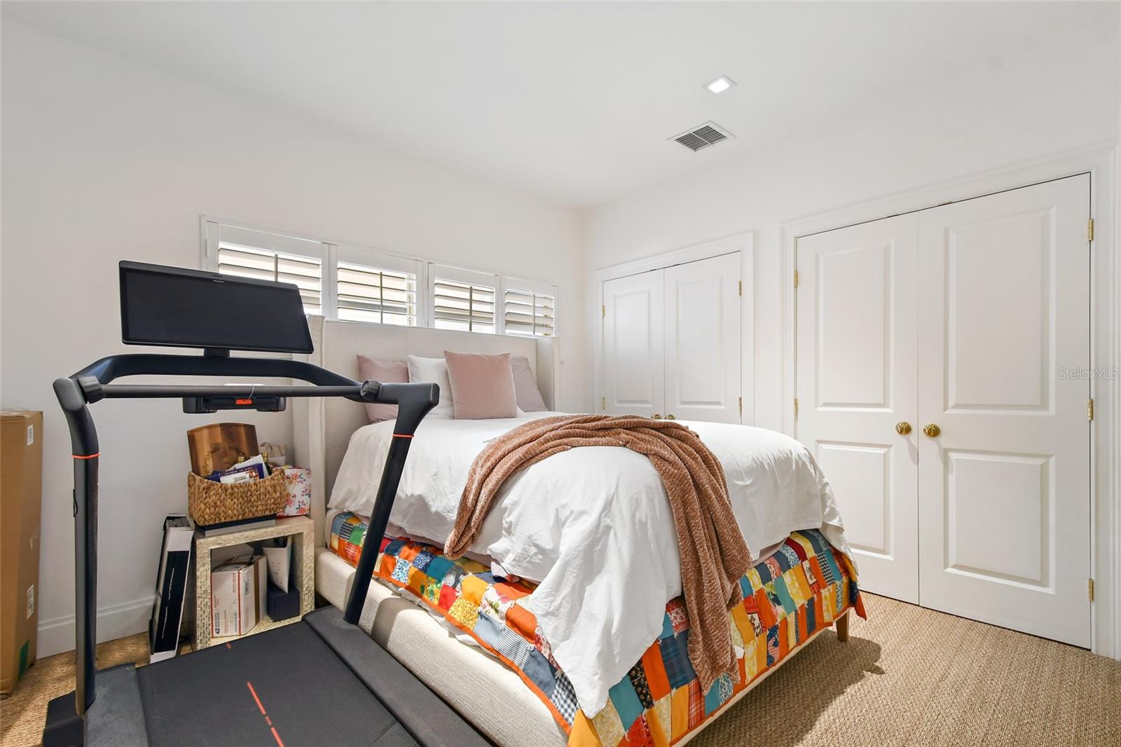 Image 41 of 52 For 311 Morse Boulevard 1-5