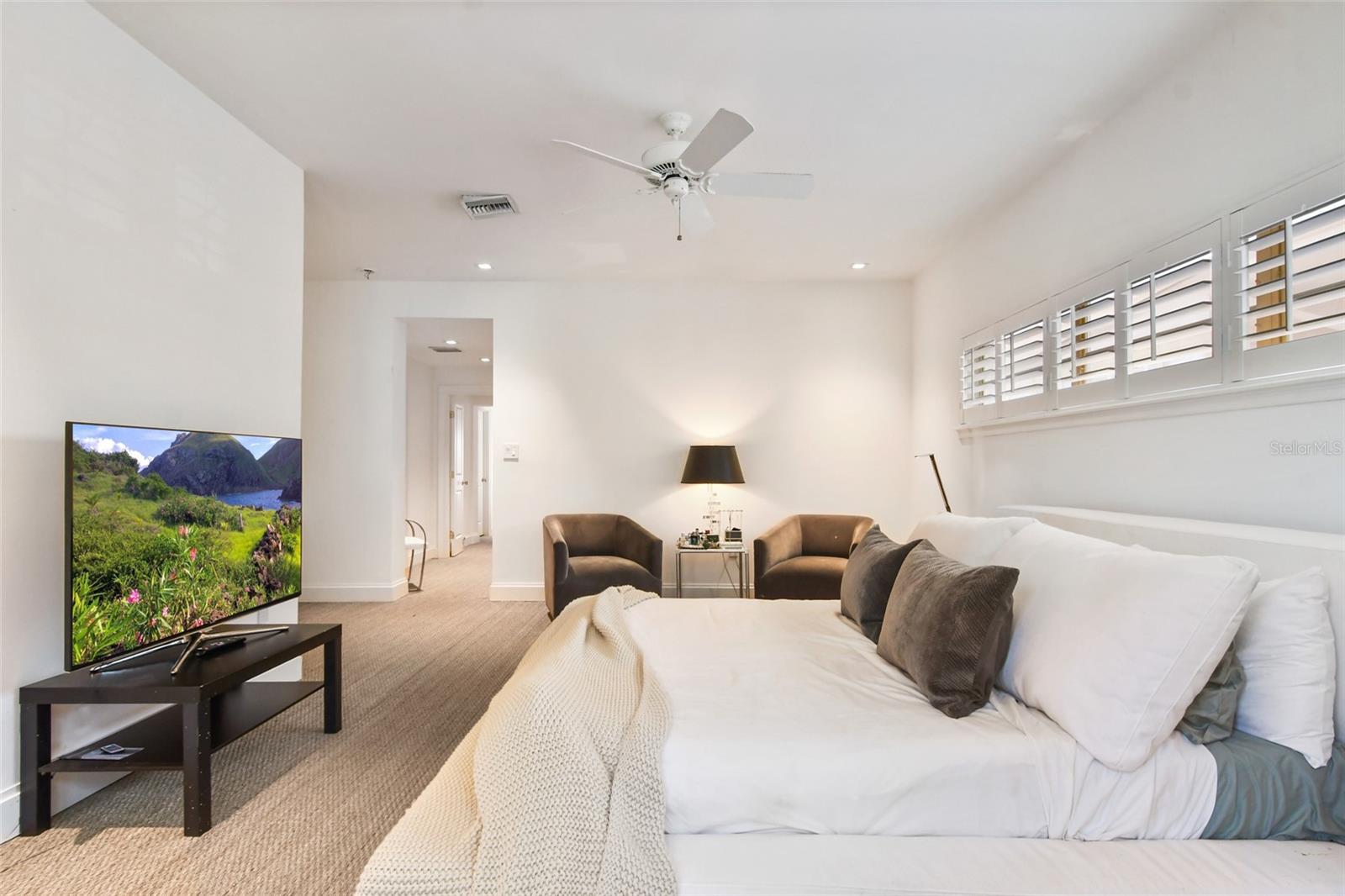 Image 45 of 52 For 311 Morse Boulevard 1-5