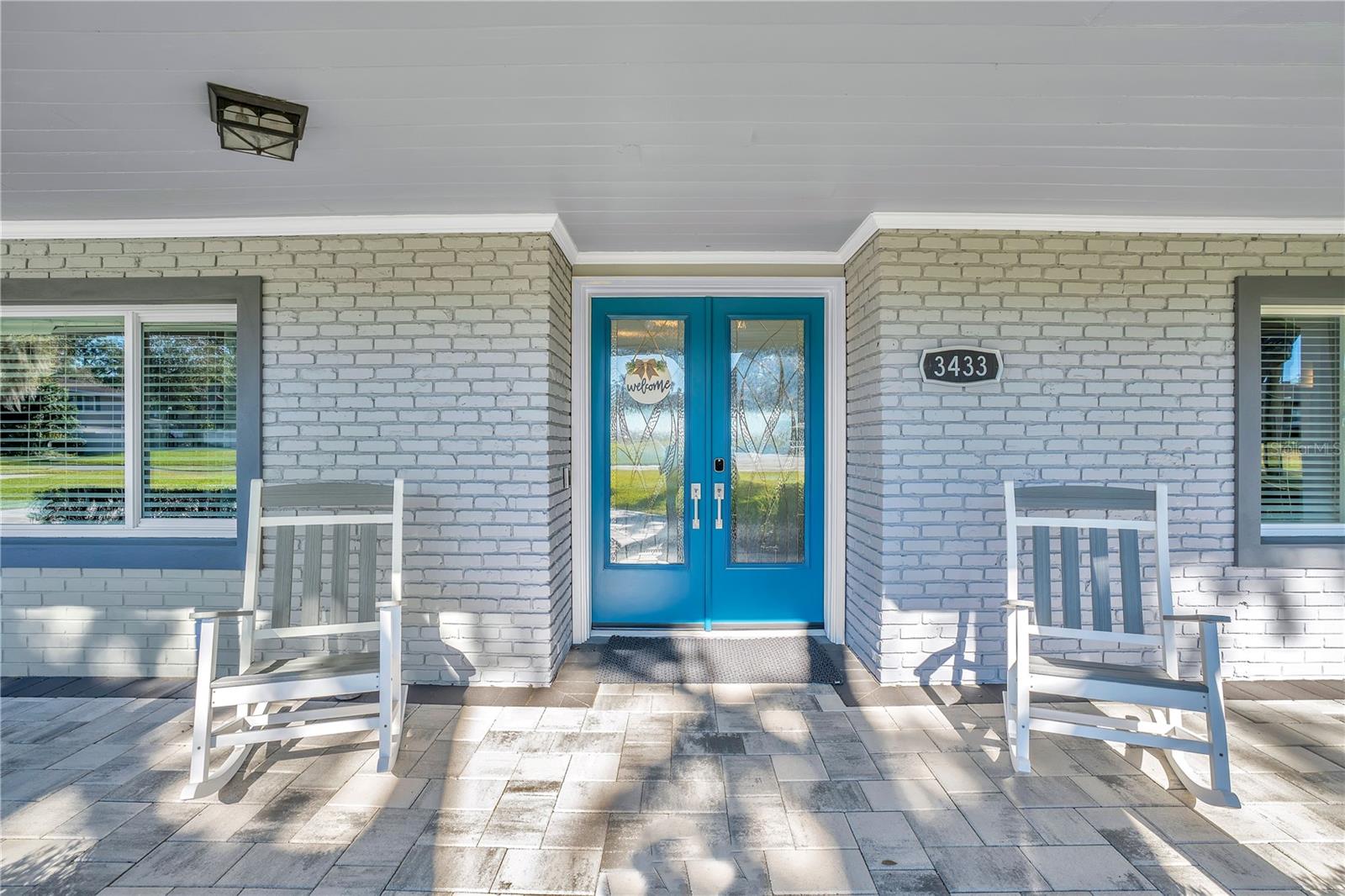 Image 10 of 89 For 3433 Cullen Lake Shore Drive