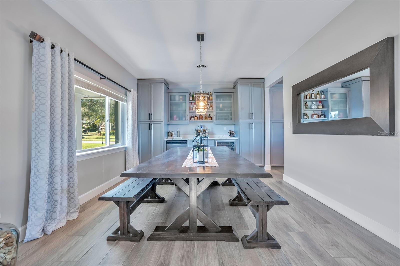 Image 14 of 89 For 3433 Cullen Lake Shore Drive