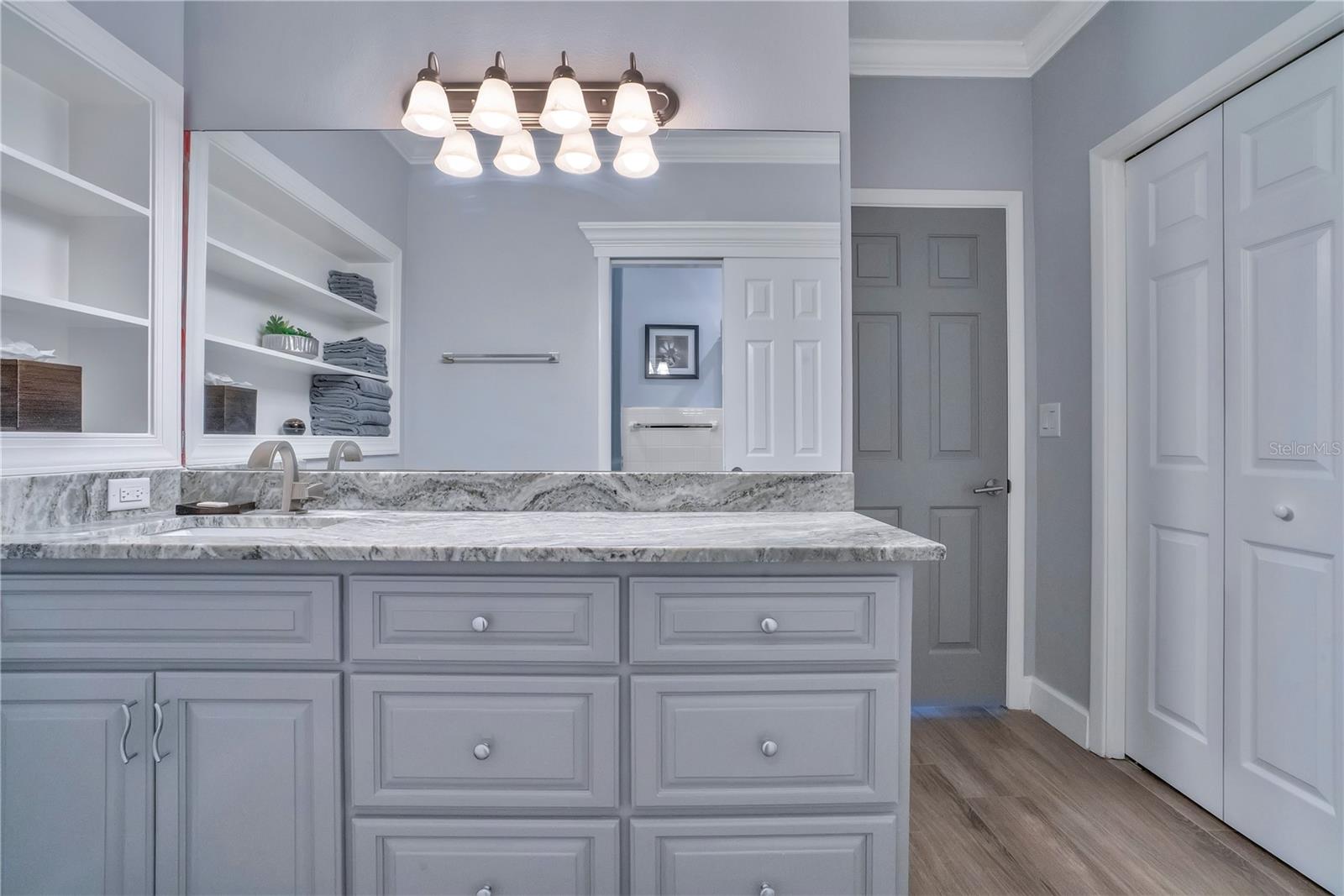 Image 60 of 89 For 3433 Cullen Lake Shore Drive