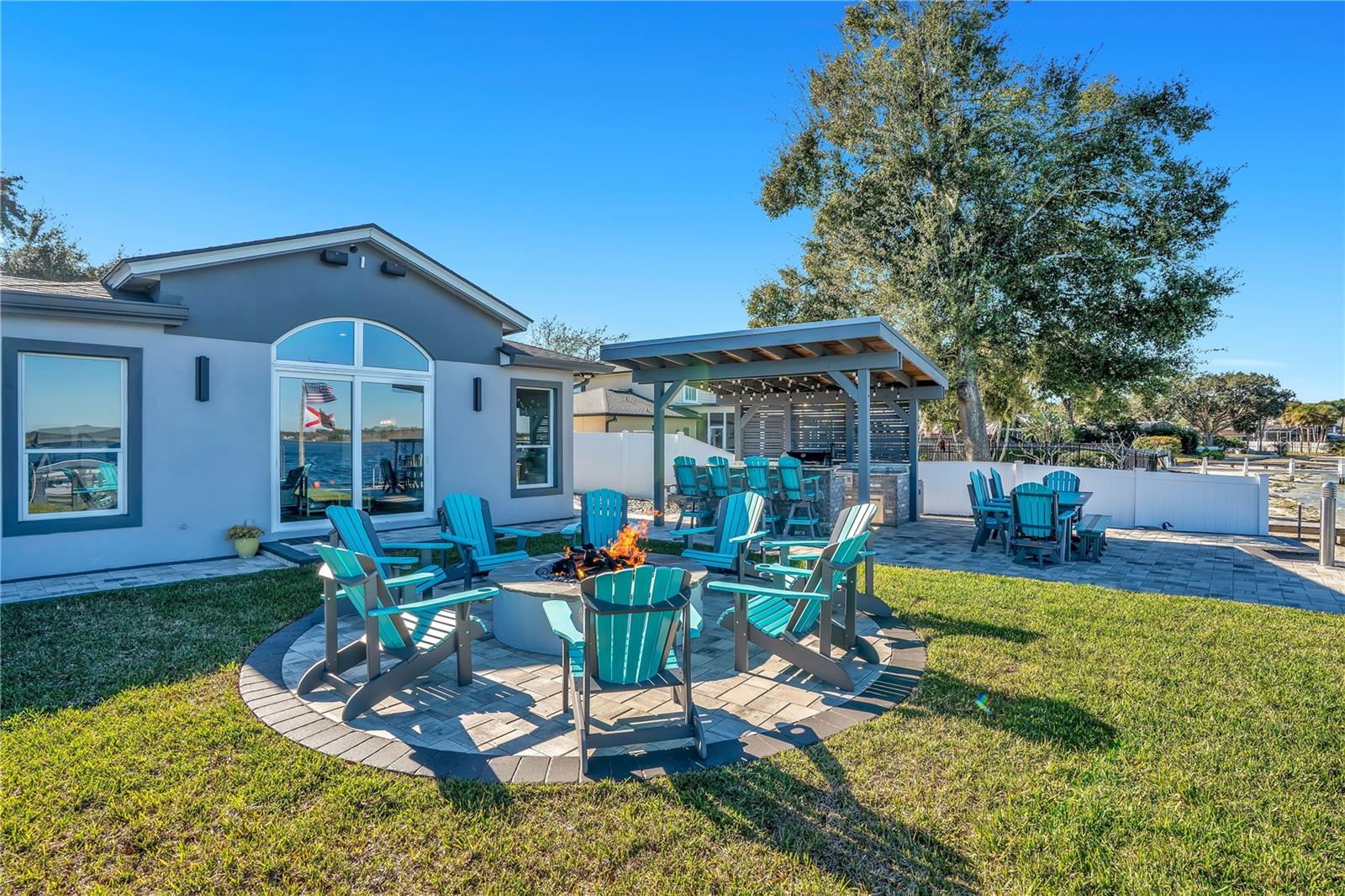 Image 66 of 89 For 3433 Cullen Lake Shore Drive