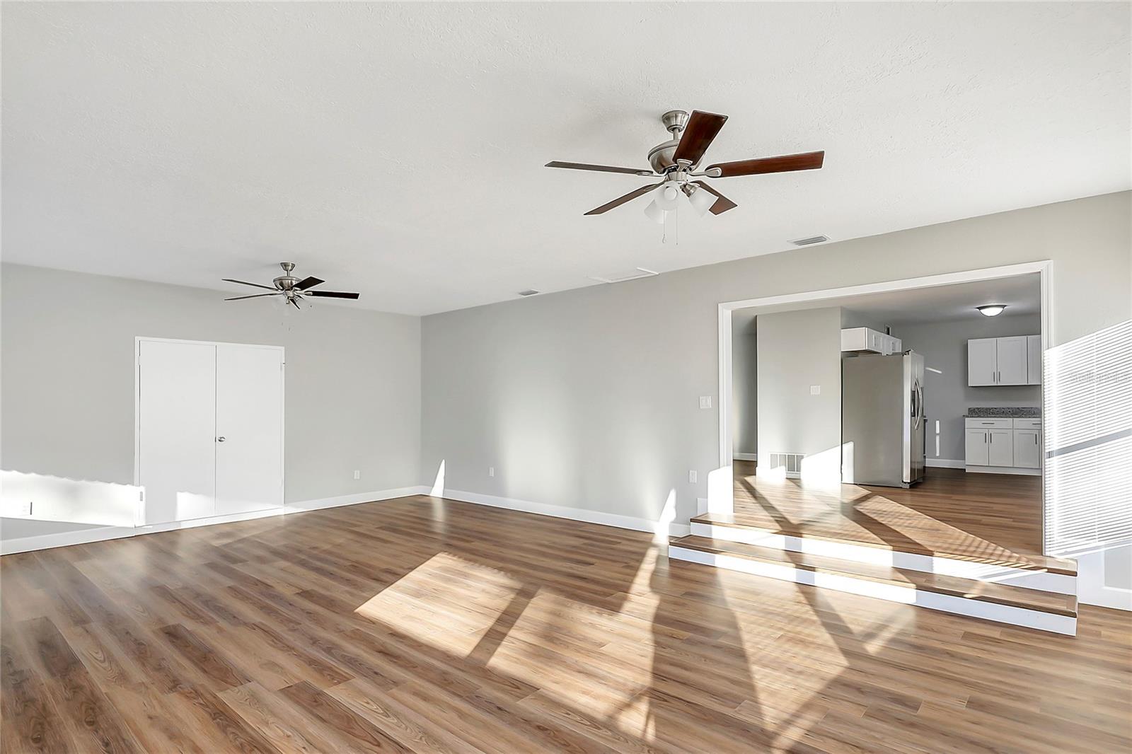 Image 10 of 35 For 3418 13th Place