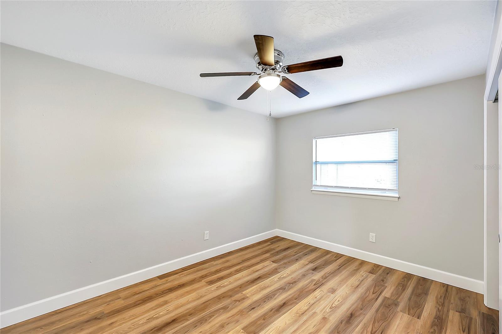 Image 23 of 35 For 3418 13th Place