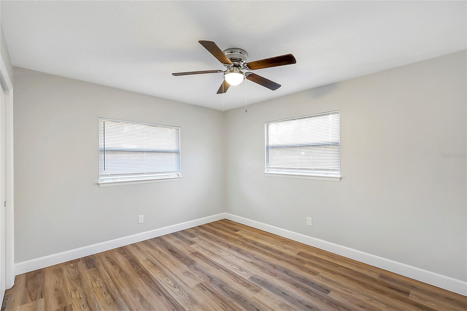 Image 25 of 35 For 3418 13th Place