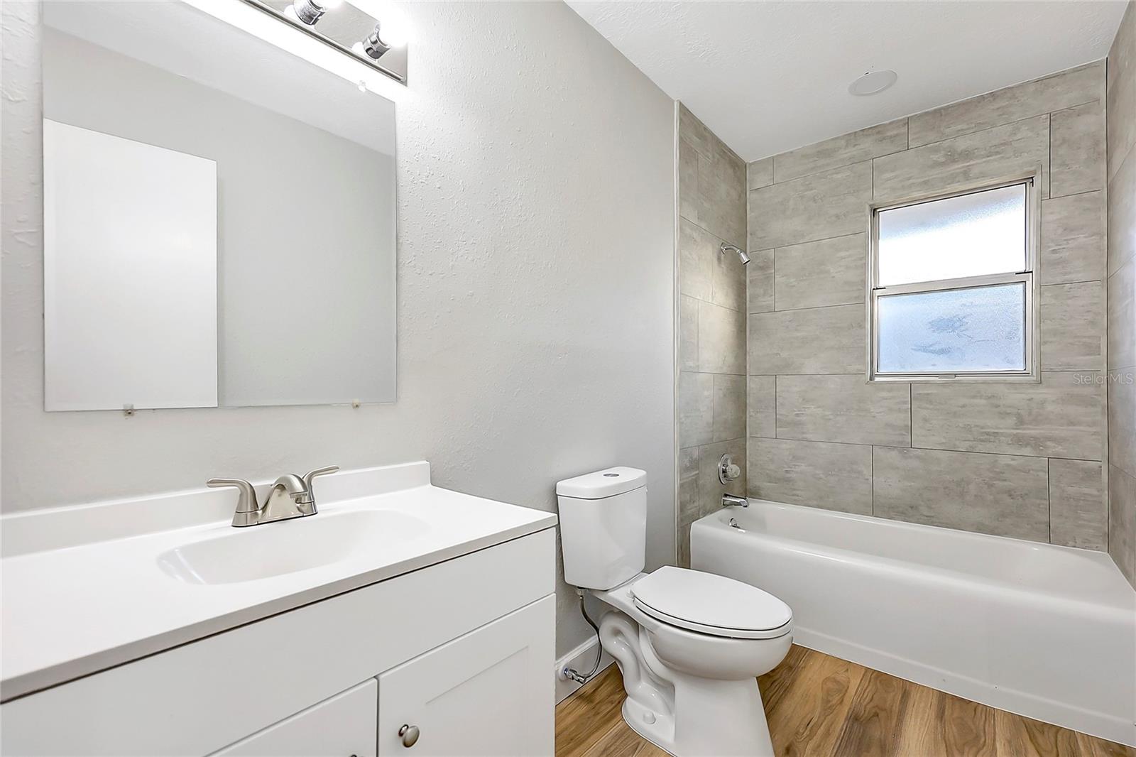 Image 27 of 35 For 3418 13th Place