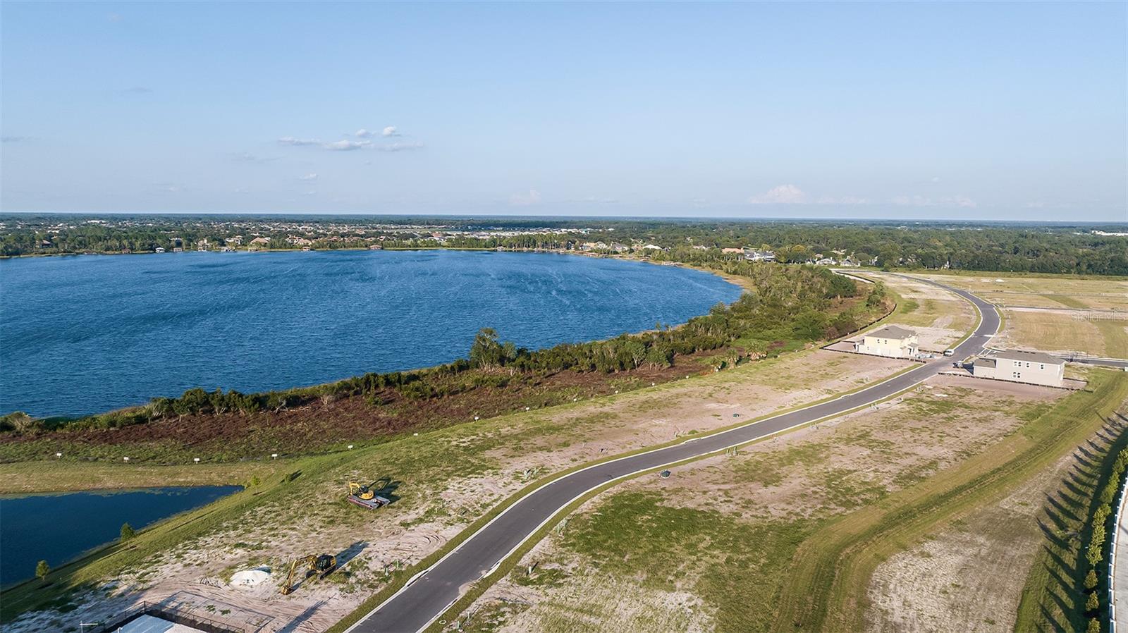 Image 4 of 16 For 19341 Lochside Lane