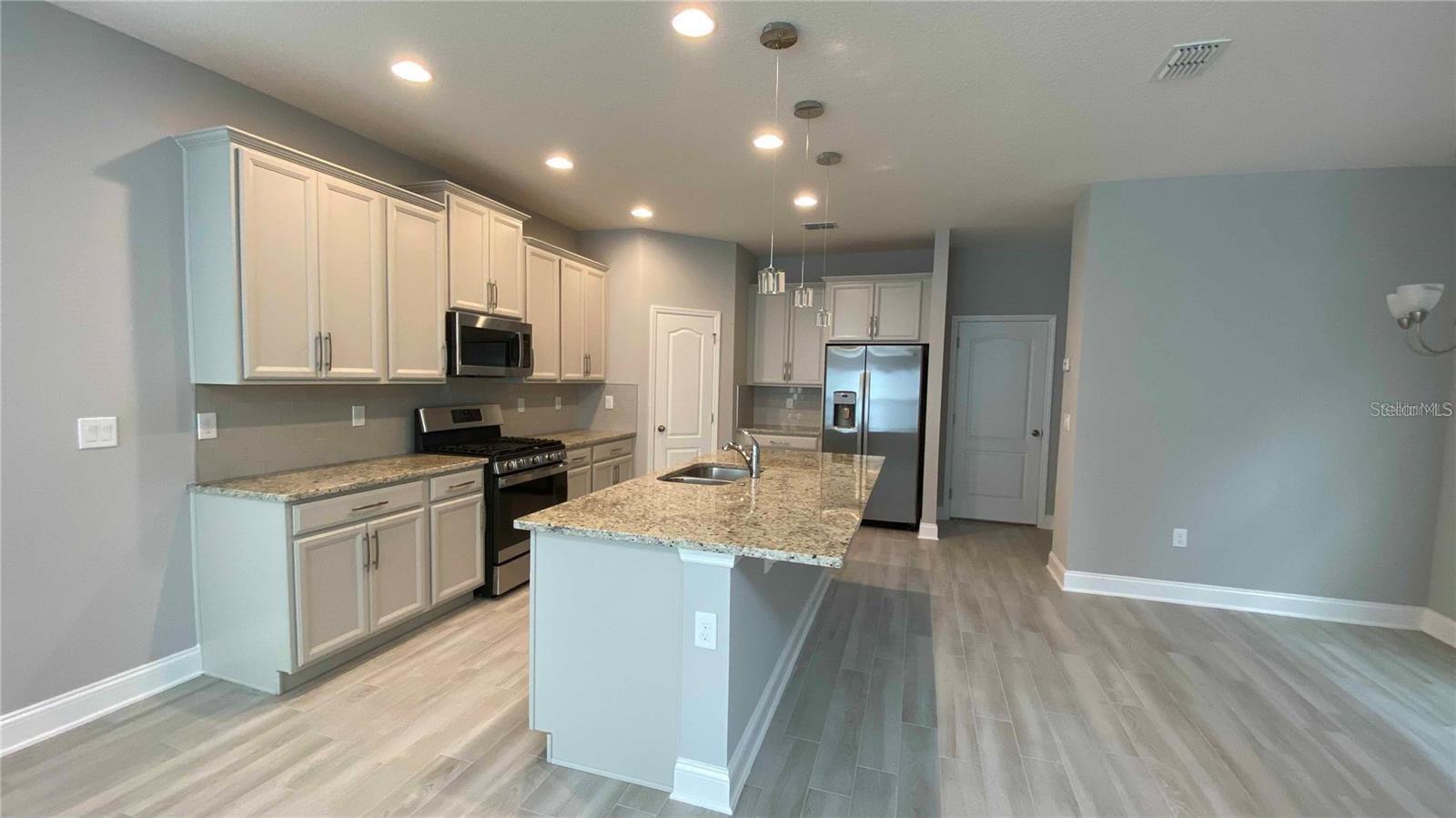 Image 3 of 21 For 12748 Brodlove Lane