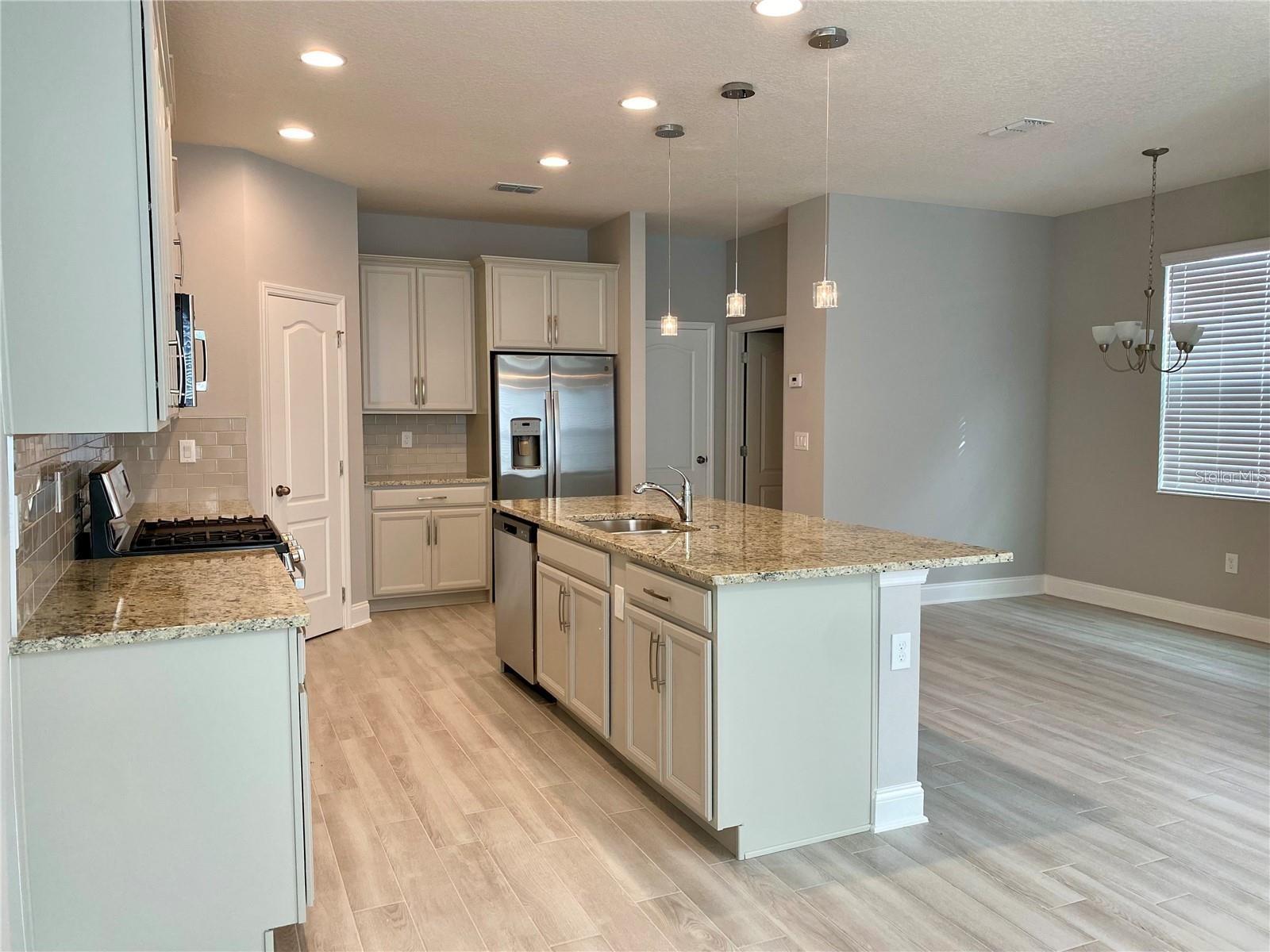 Image 6 of 21 For 12748 Brodlove Lane