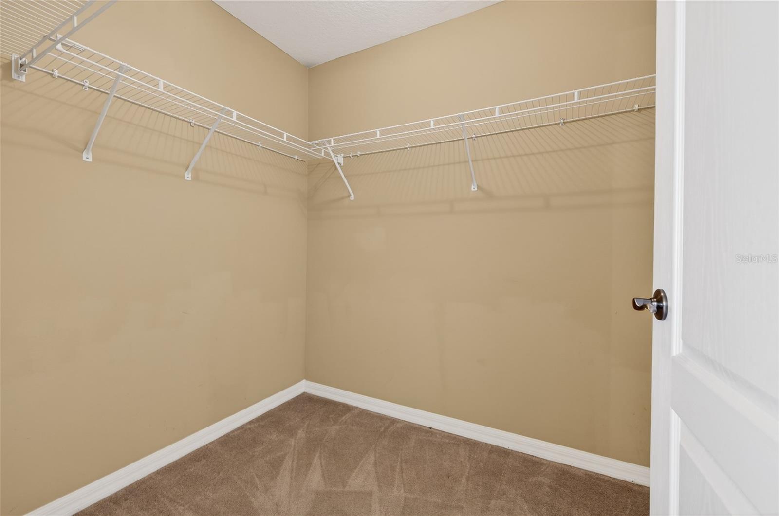 Image 16 of 29 For 13 Brownstone Lane