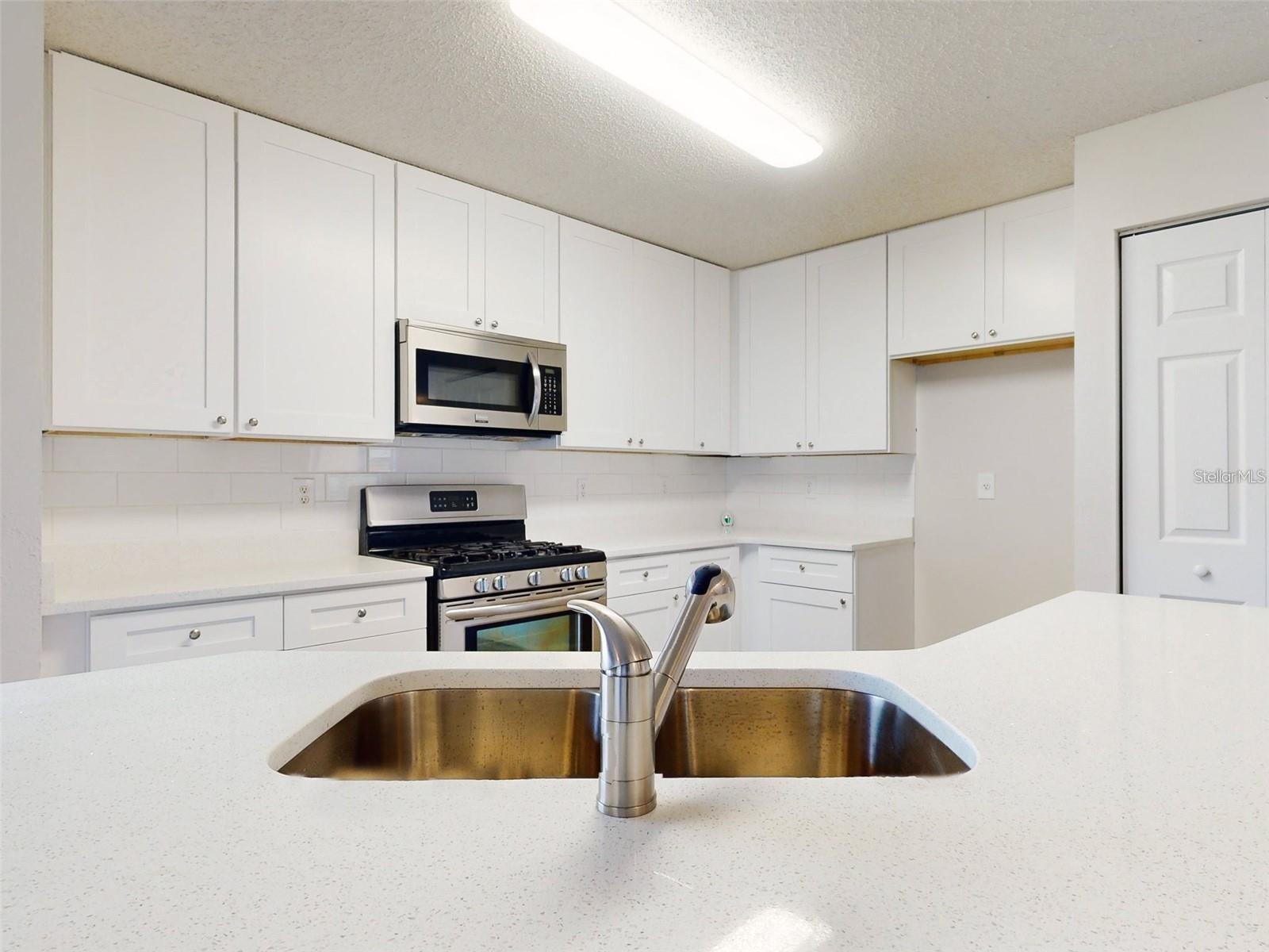 Image 23 of 74 For 107 Littleton Circle