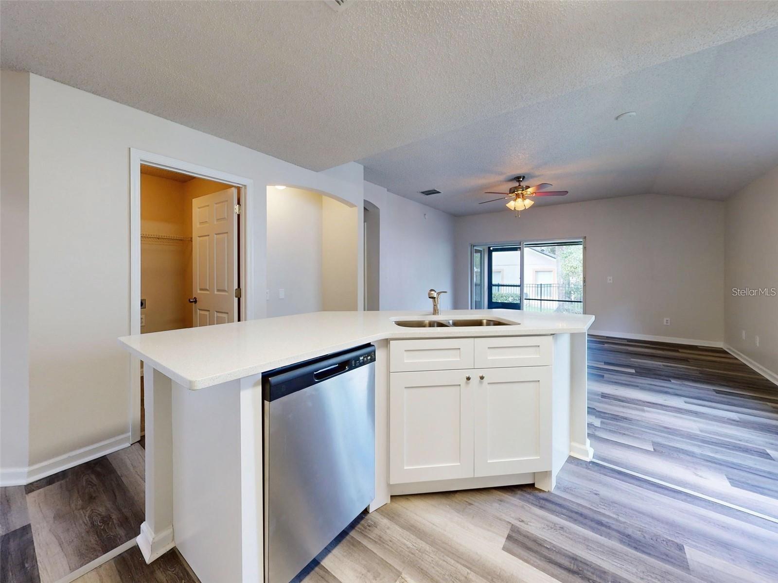 Image 26 of 74 For 107 Littleton Circle