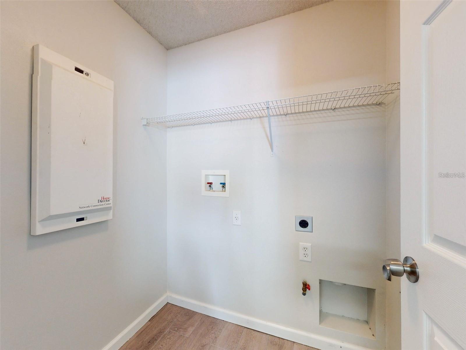 Image 61 of 74 For 107 Littleton Circle