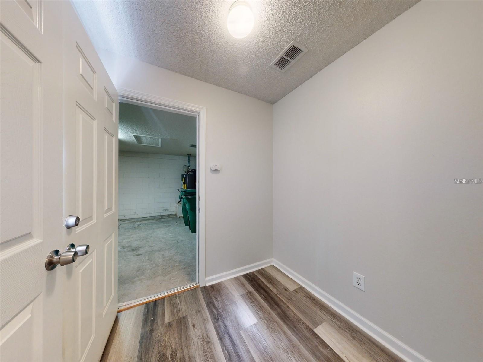 Image 63 of 74 For 107 Littleton Circle