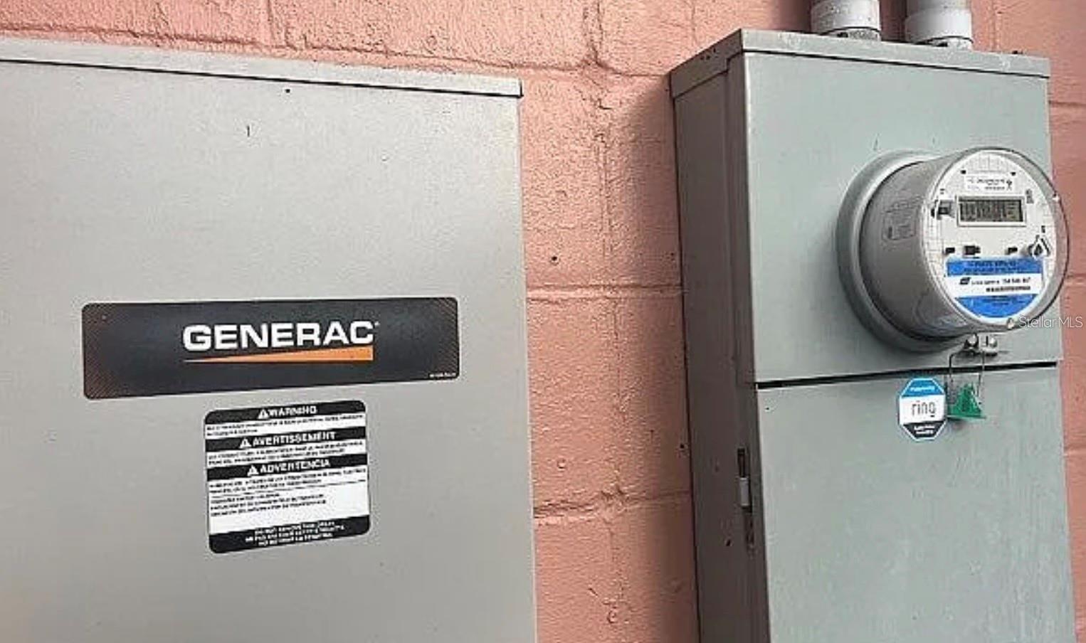 Image 15 of 17 For 360 Se Lakeview Dr Drive