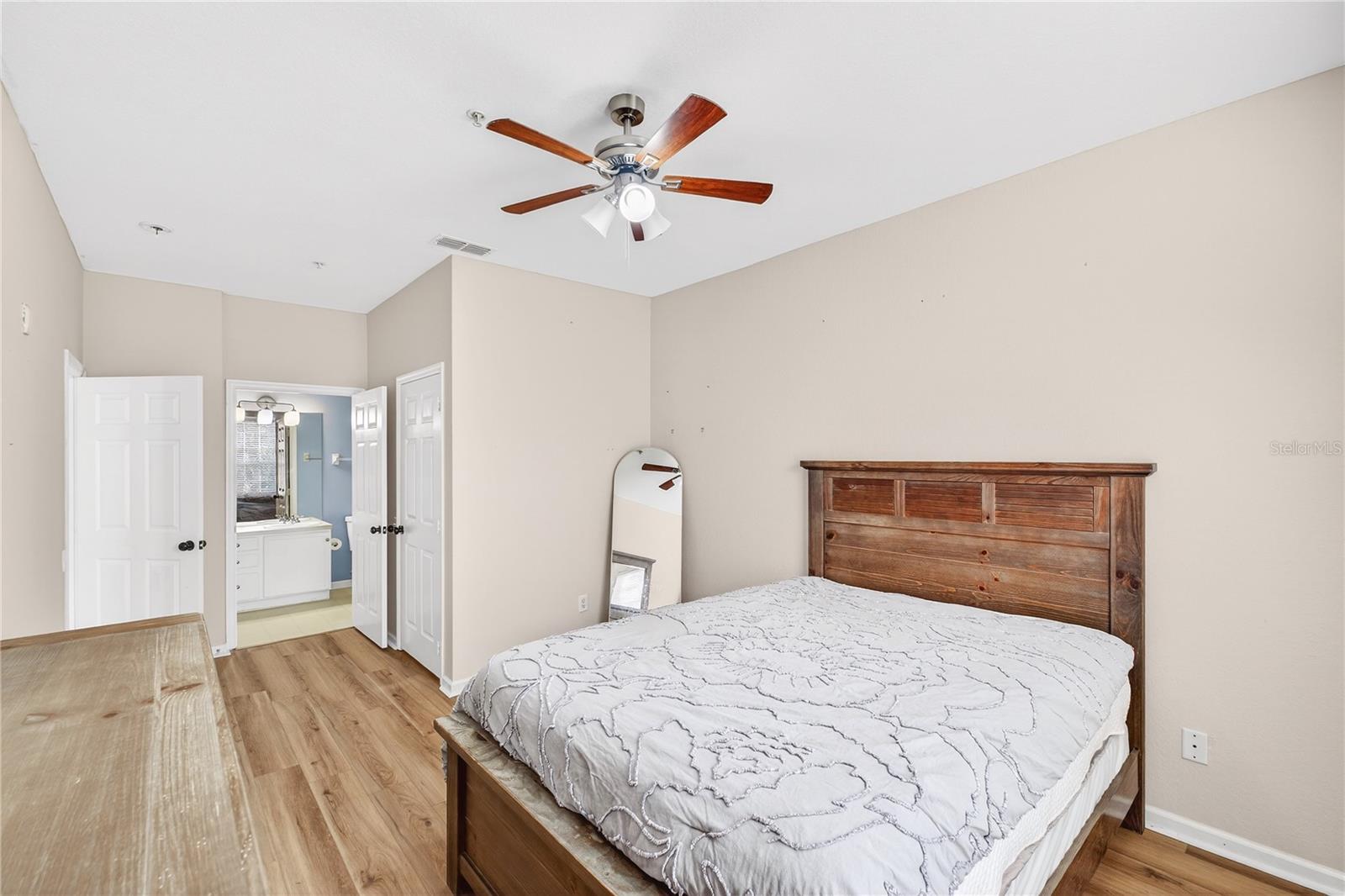 Image 16 of 28 For 6214 Stevenson Drive 305