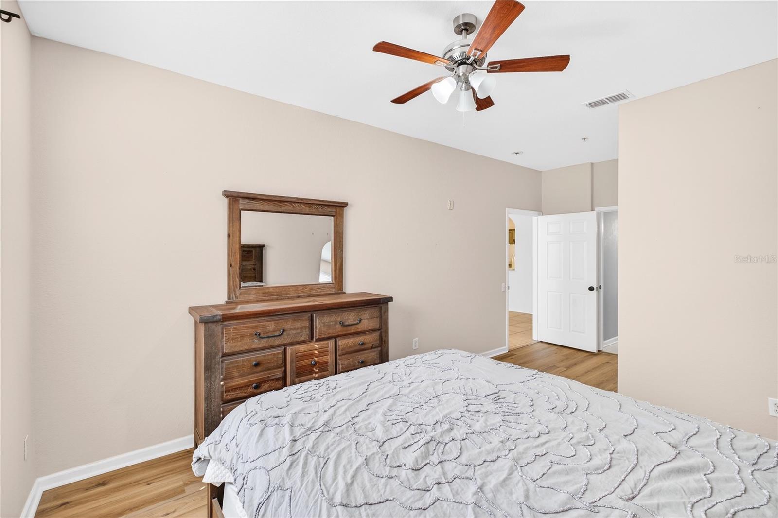 Image 17 of 28 For 6214 Stevenson Drive 305