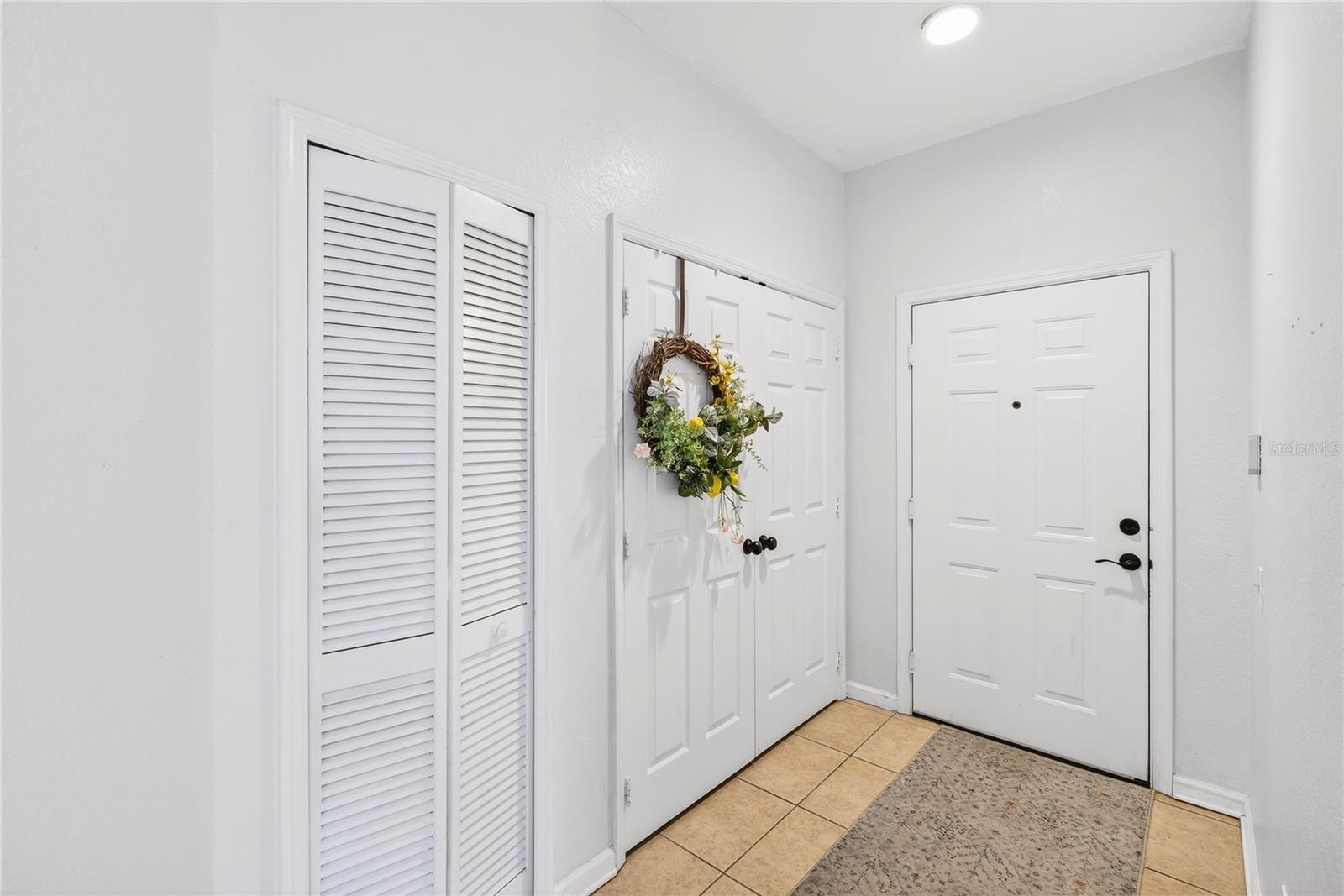 Image 4 of 28 For 6214 Stevenson Drive 305