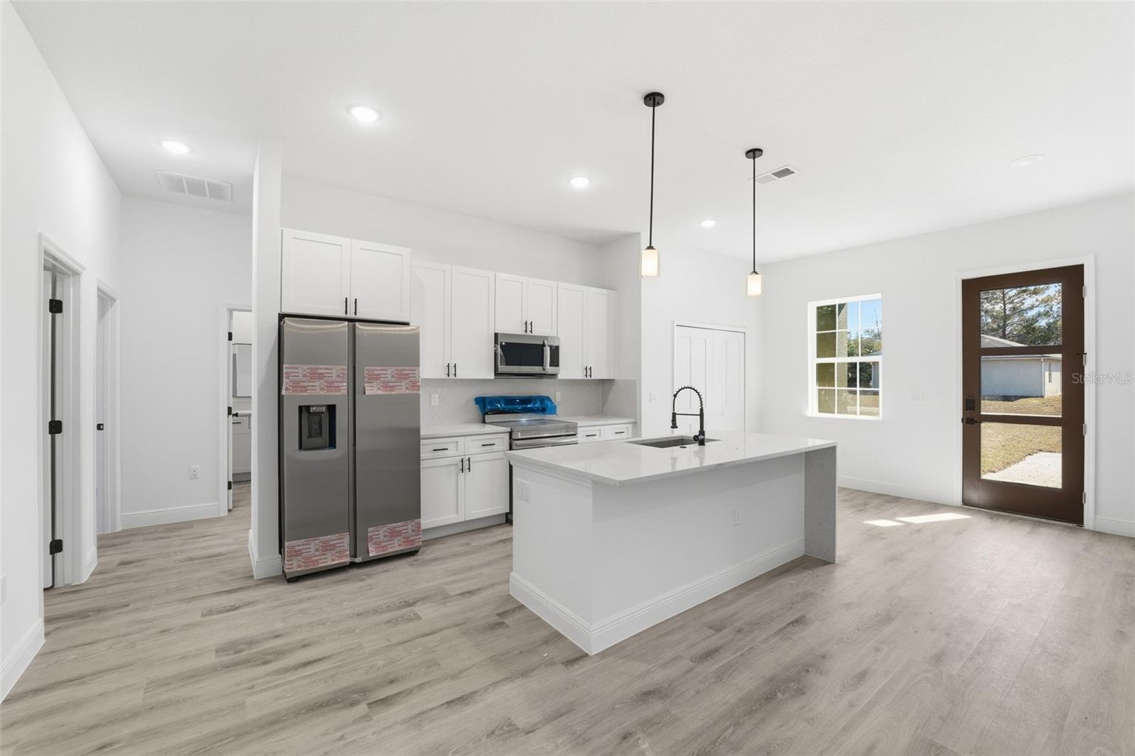 Image 13 of 35 For 16454 30th Terrace Road