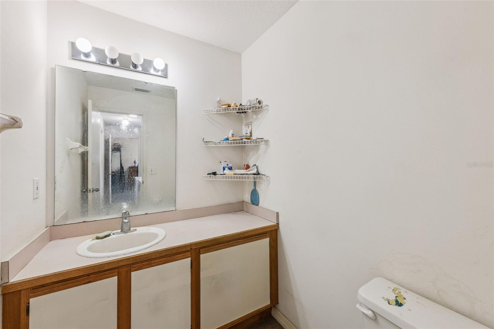 Image 15 of 49 For 382 Clermont Avenue