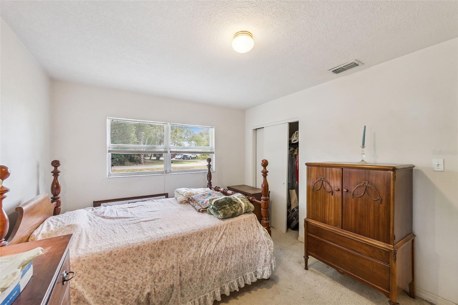 Image 18 of 49 For 382 Clermont Avenue