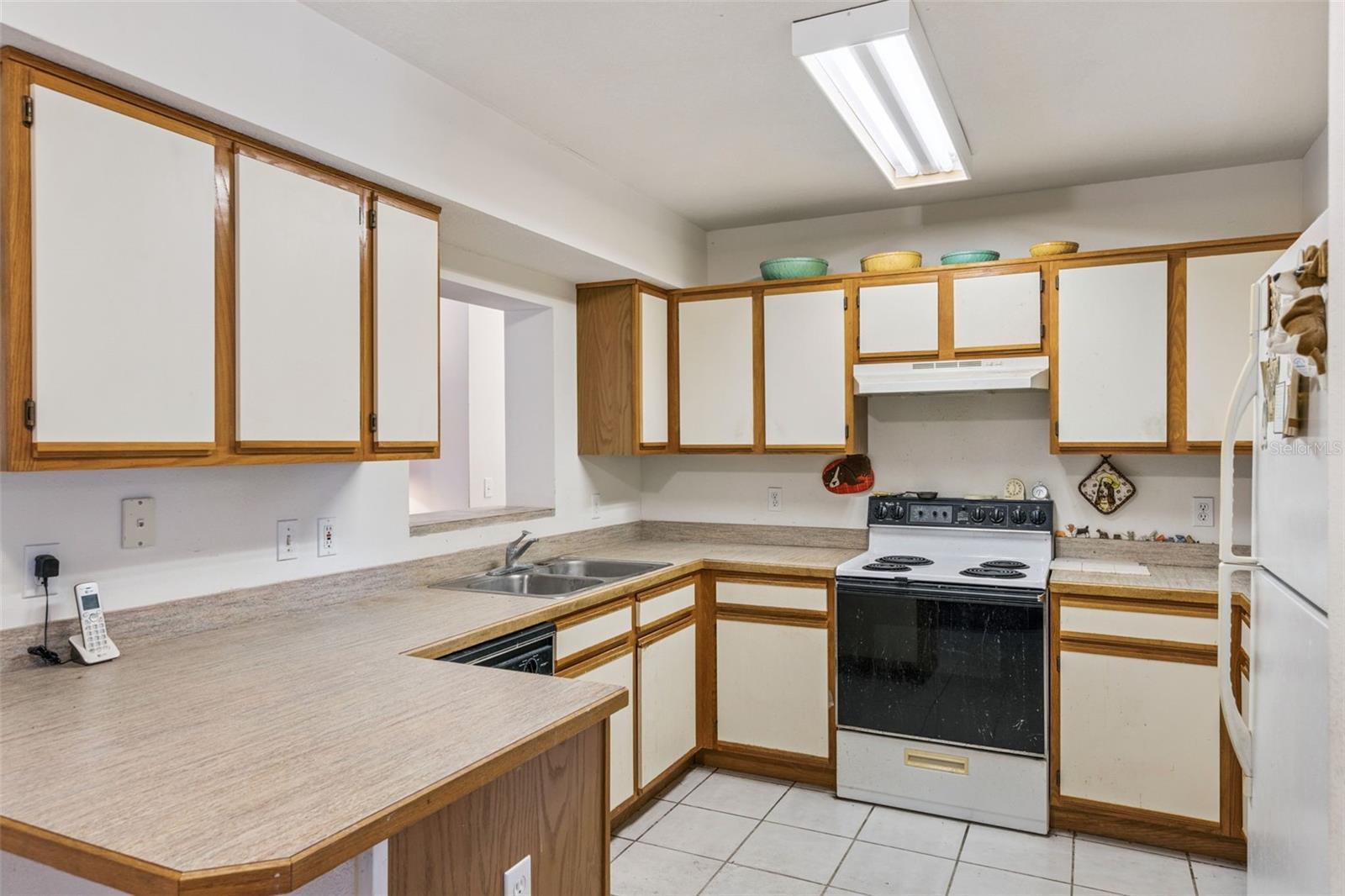 Image 7 of 49 For 382 Clermont Avenue